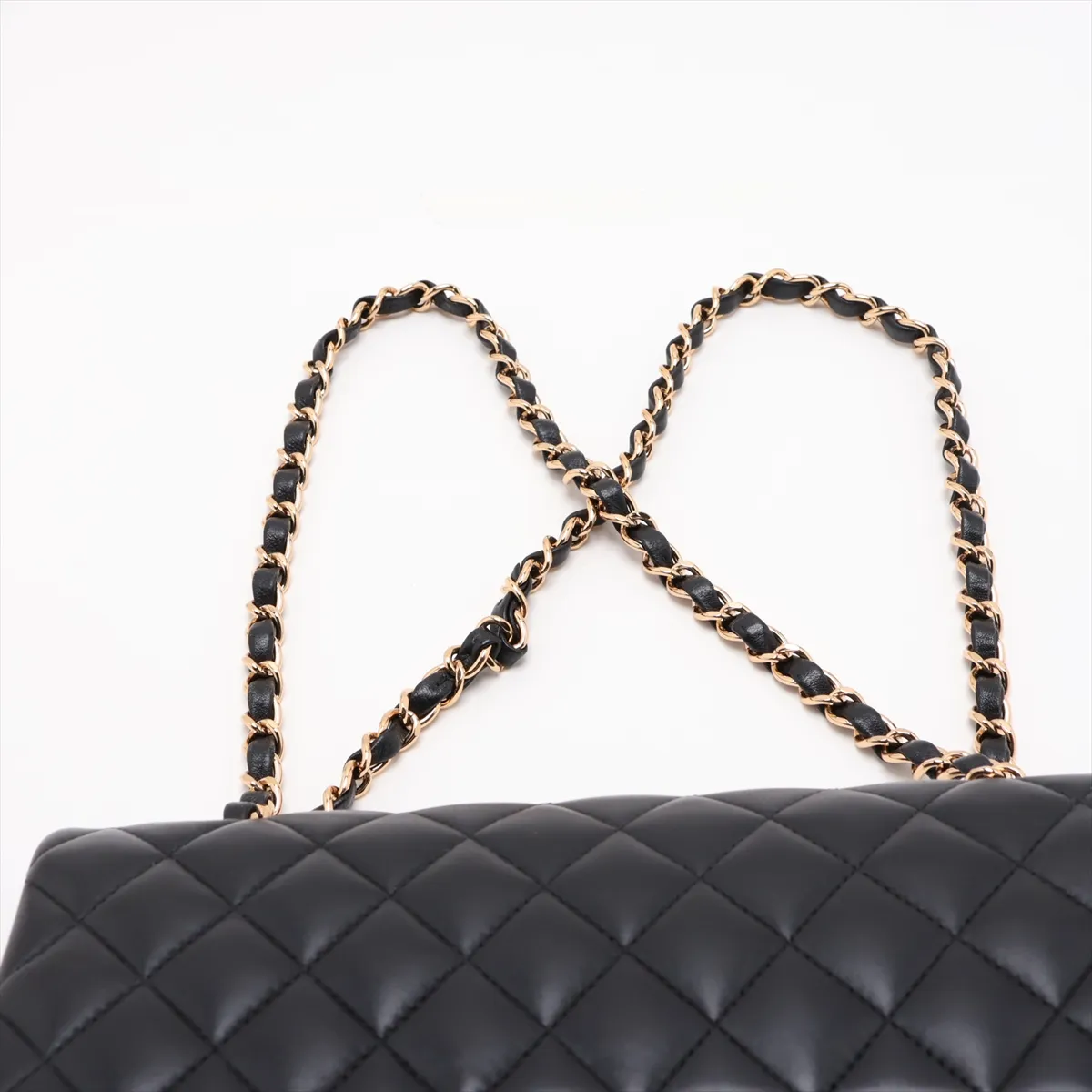 [Individually packaged] Chanel Matelassé 25 Lambskin Double Flap Double Chain Bag, Black with Gold Hardware, 31031740, Serial Number 31-A01112 — view 6