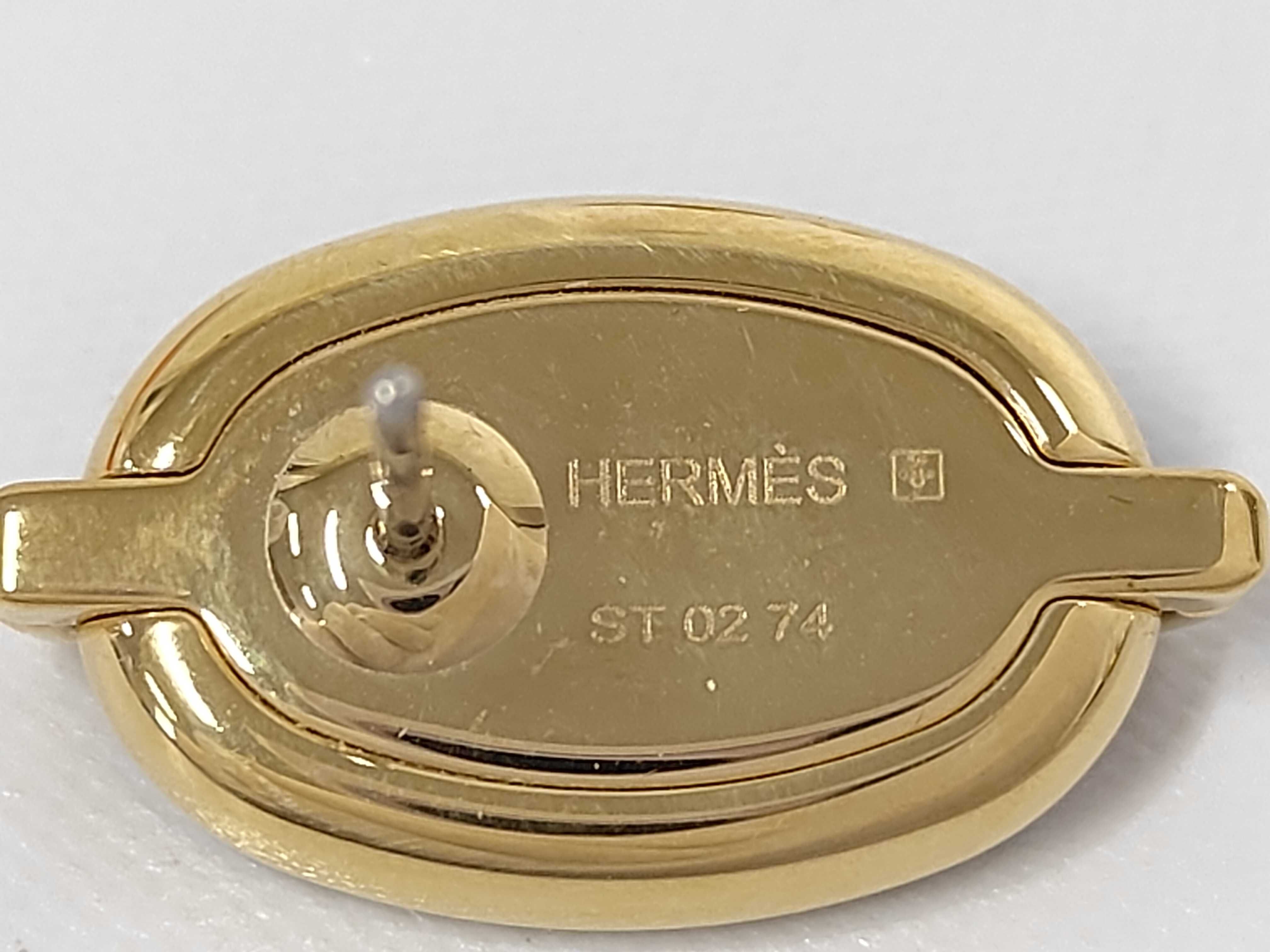 Mini Maillon Earrings, Black with Gold Hardware, Hermes Earrings — view 8
