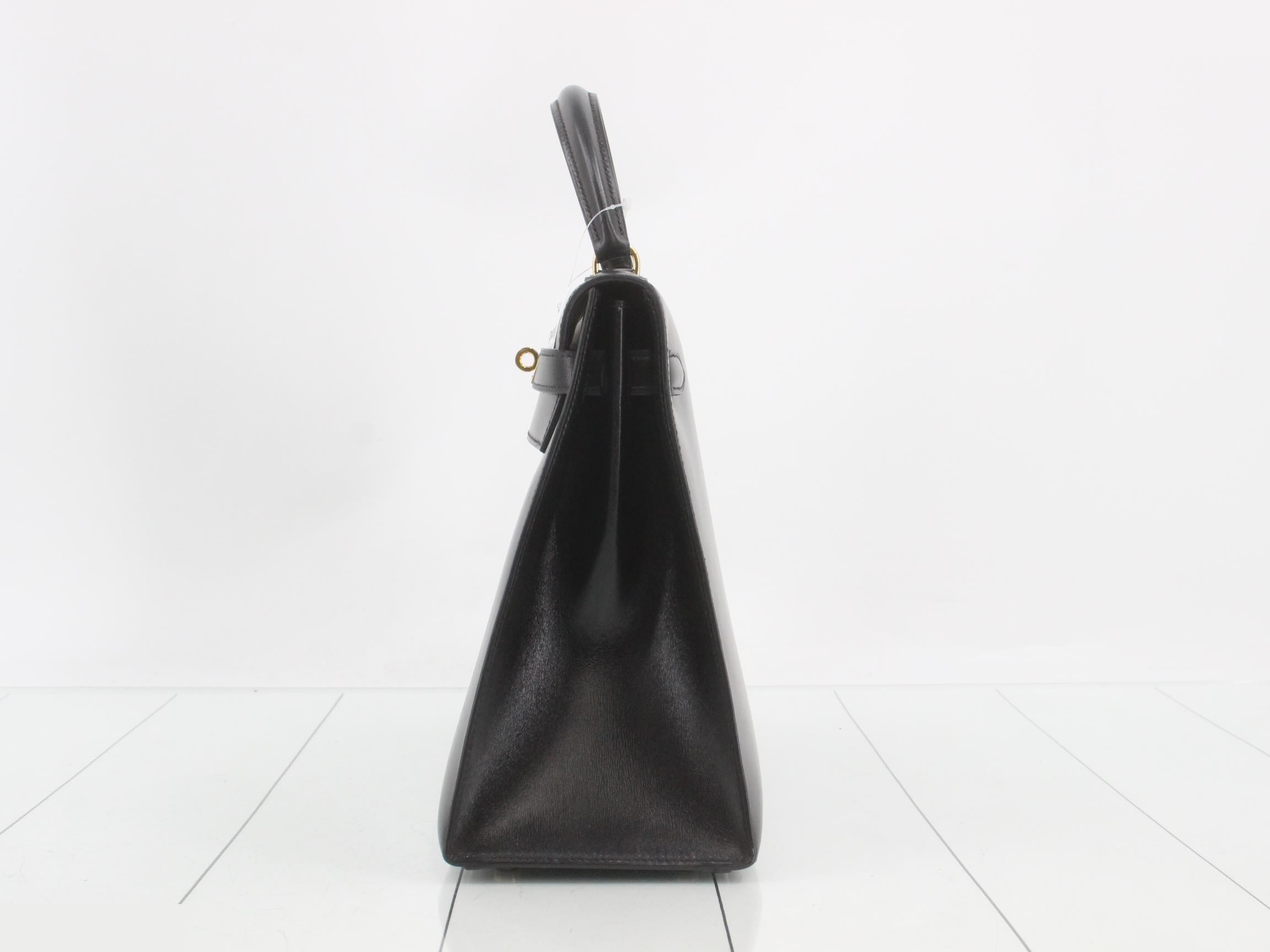 Leather Box Calf Kelly 32 Handbag, Black, Gold Hardware — view 4