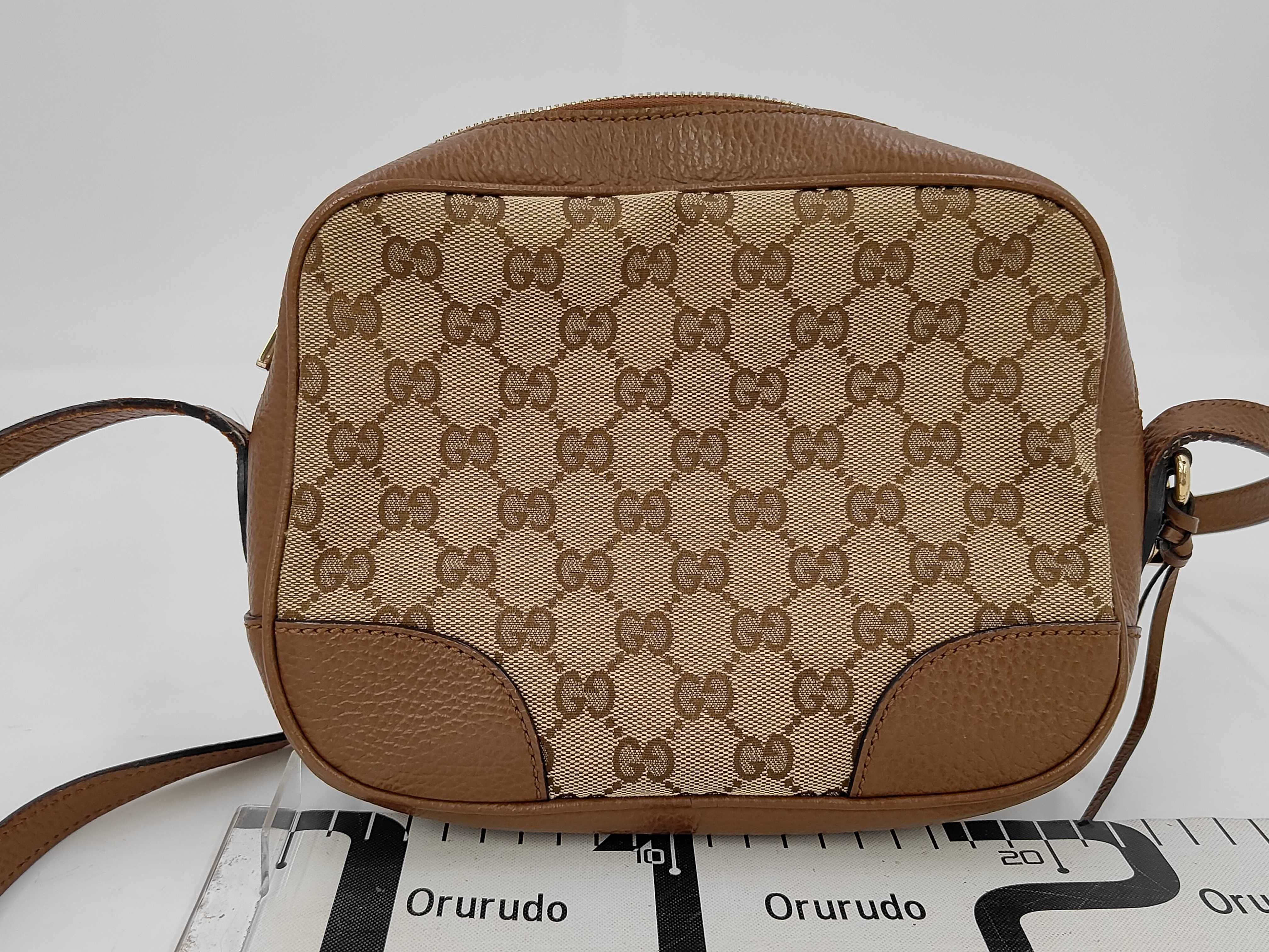 GG Canvas Shoulder Bag — view 2
