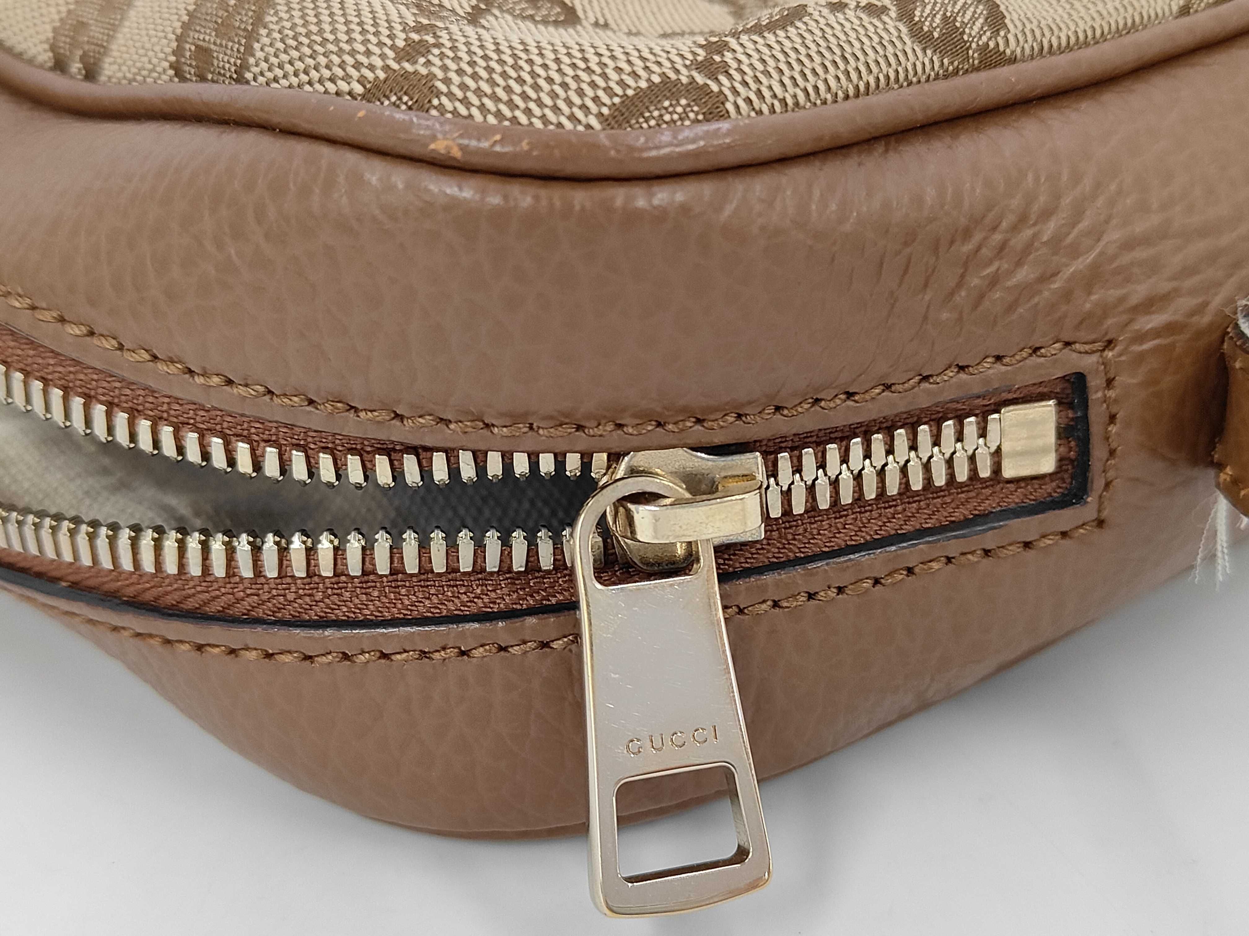 GG Canvas Shoulder Bag — view 10