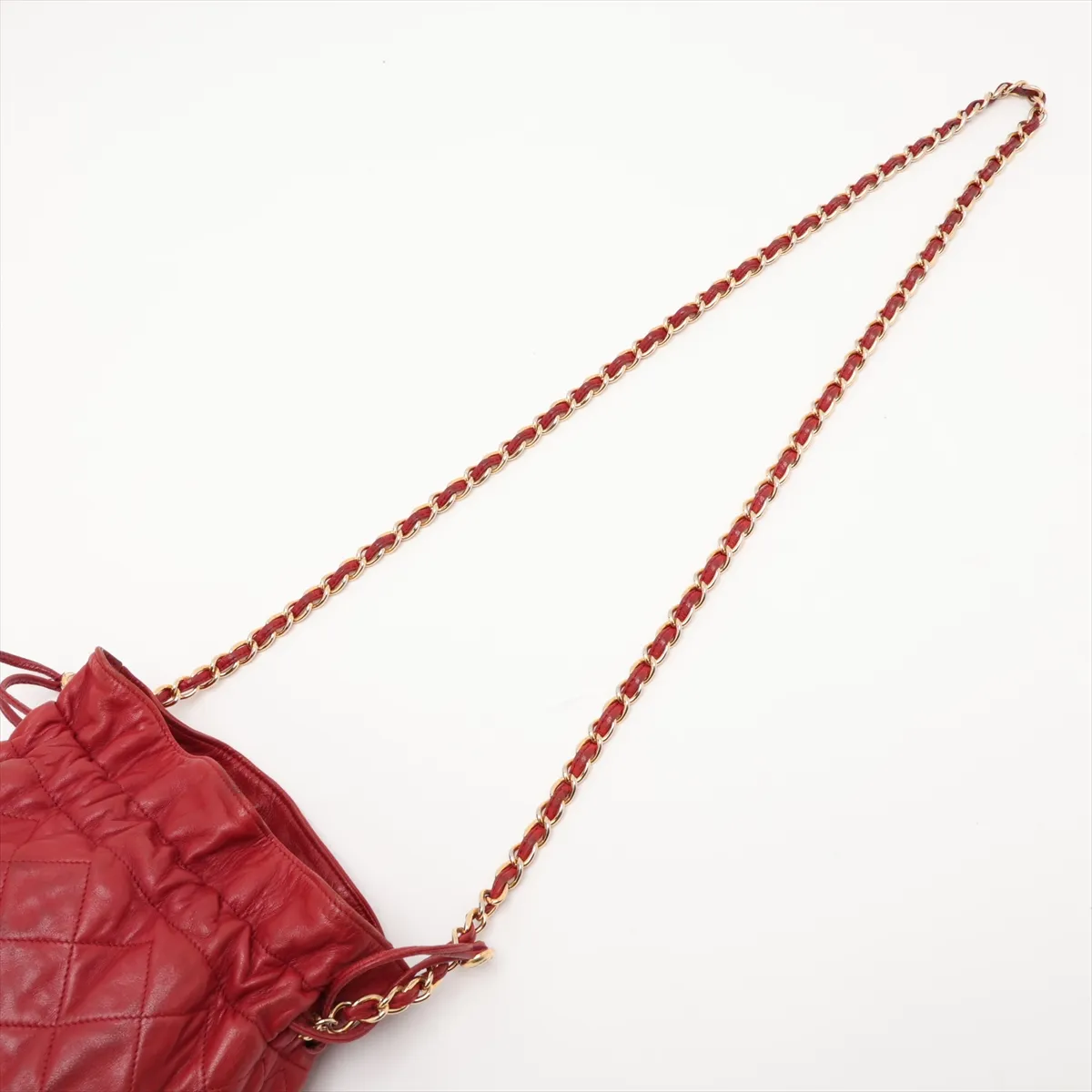 Matelassé Lambskin Chain Shoulder Bag, Drawstring, Red, Gold Hardware, 0747762 (Serial Number in the 0s) — view 5