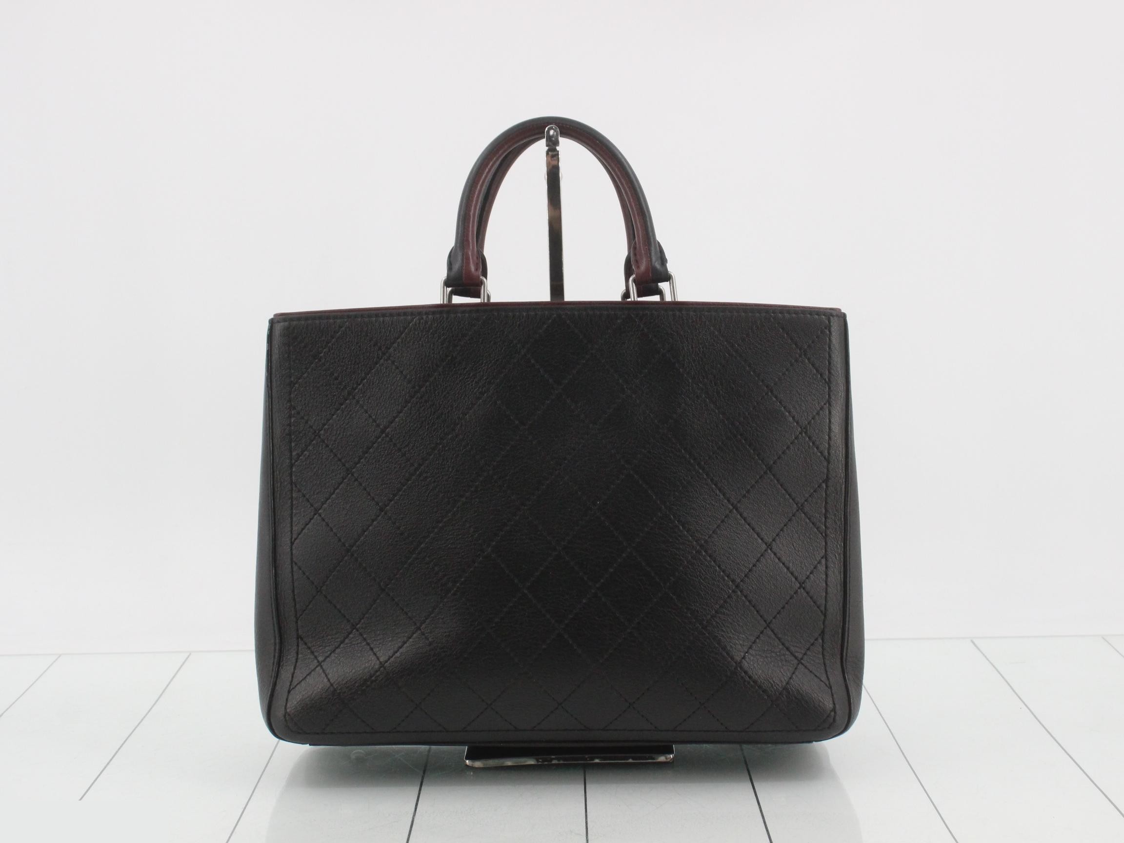 Matelassé Leather 2-Way Handbag — view 2