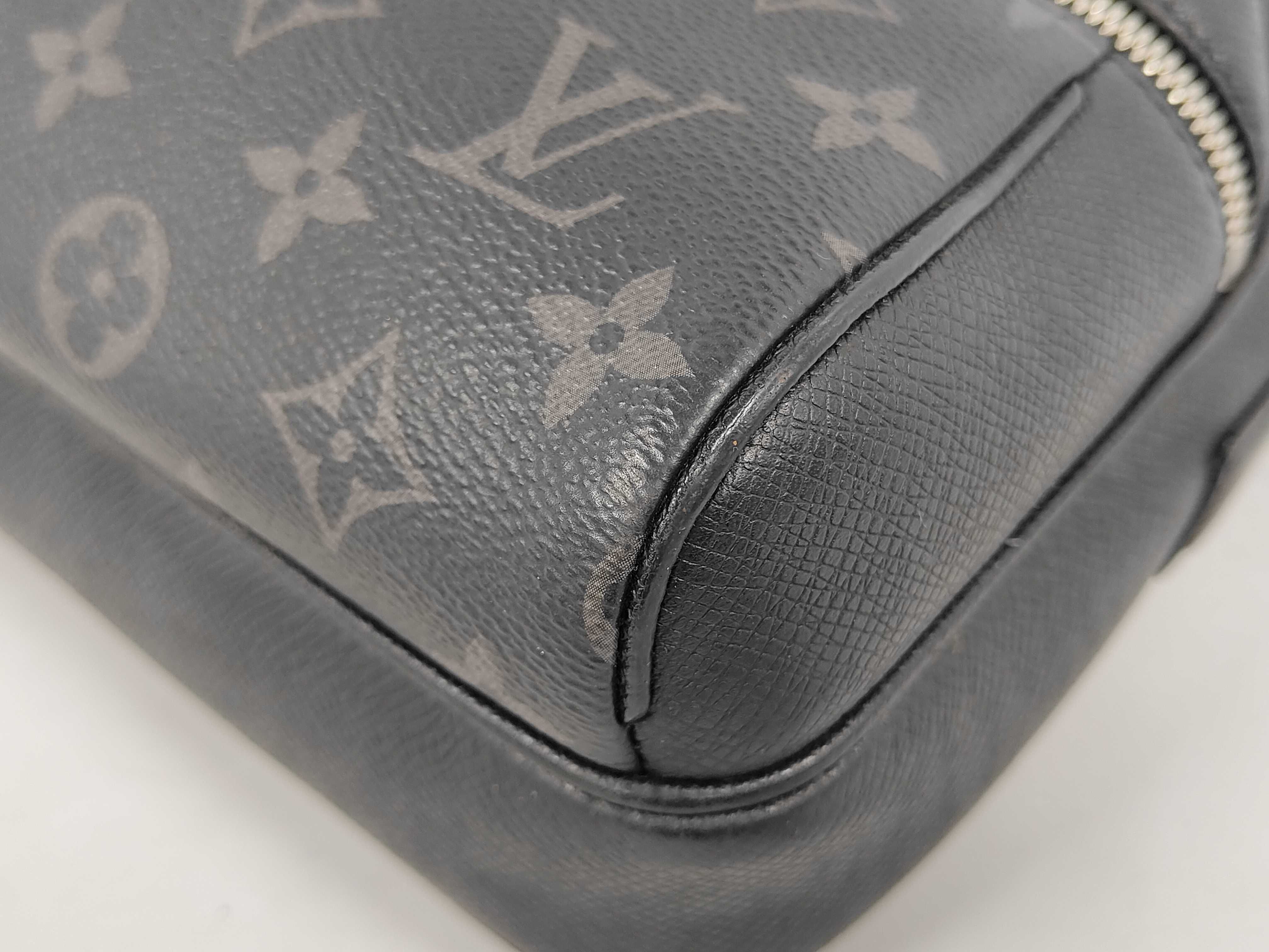 Outdoor Messenger PM Taigarama M30233 Black Shoulder Bag — view 4