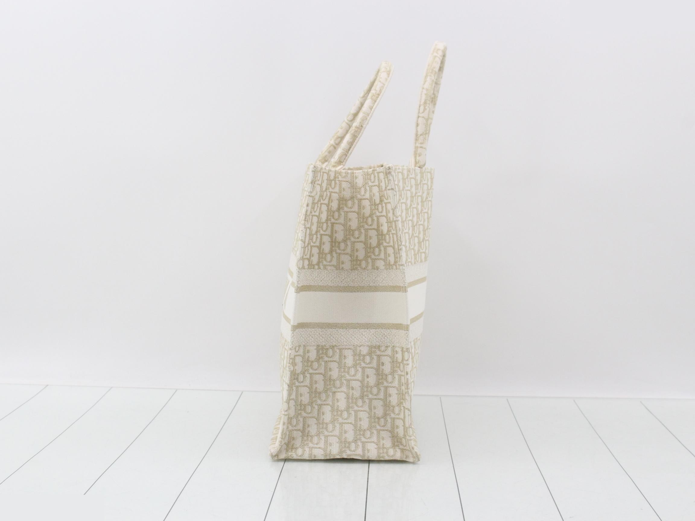 Trotter (Bag) Large, White, Book Tote — view 3