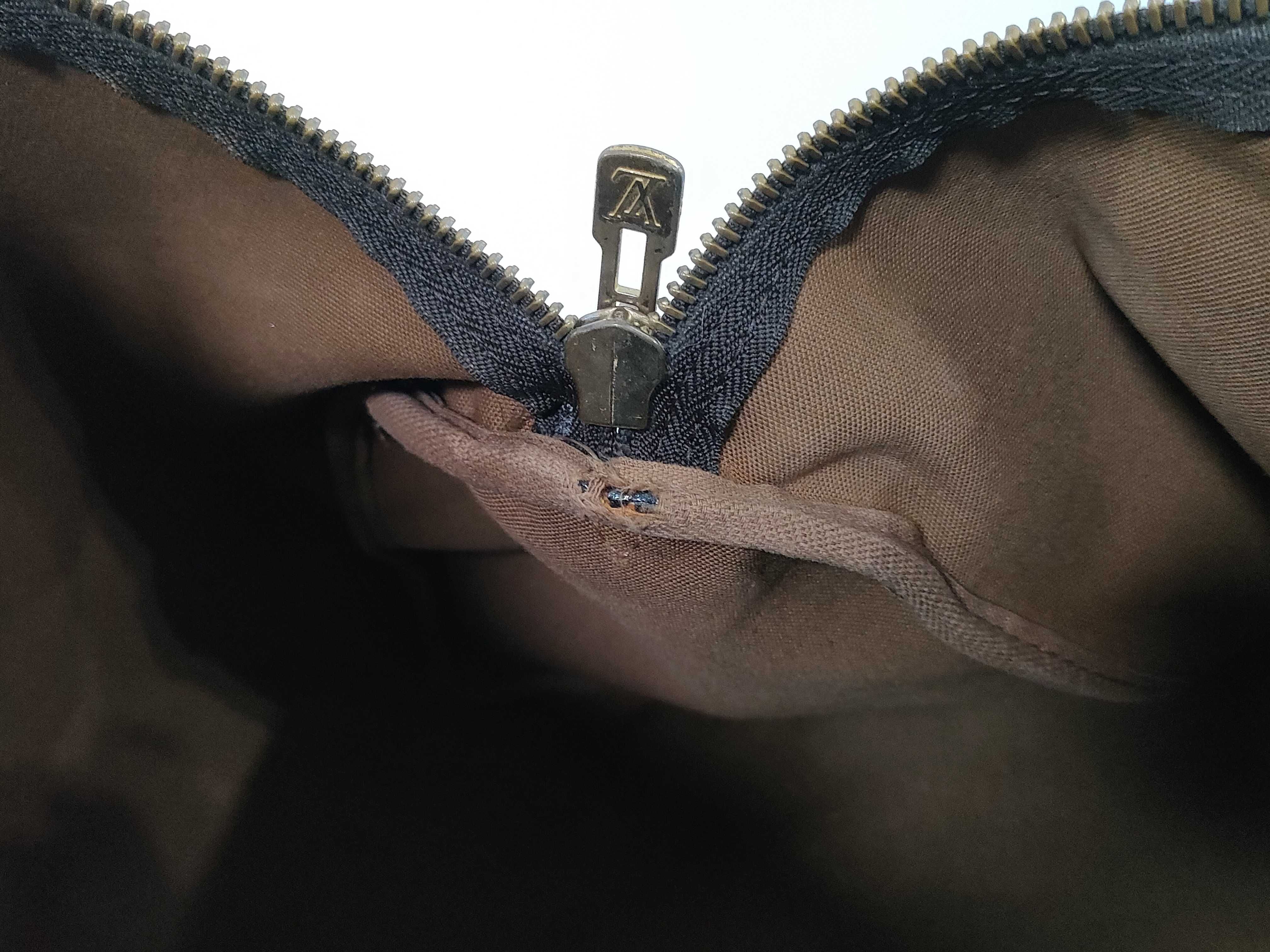 Monogram M41426 Keepall 50 Boston Bag — view 10