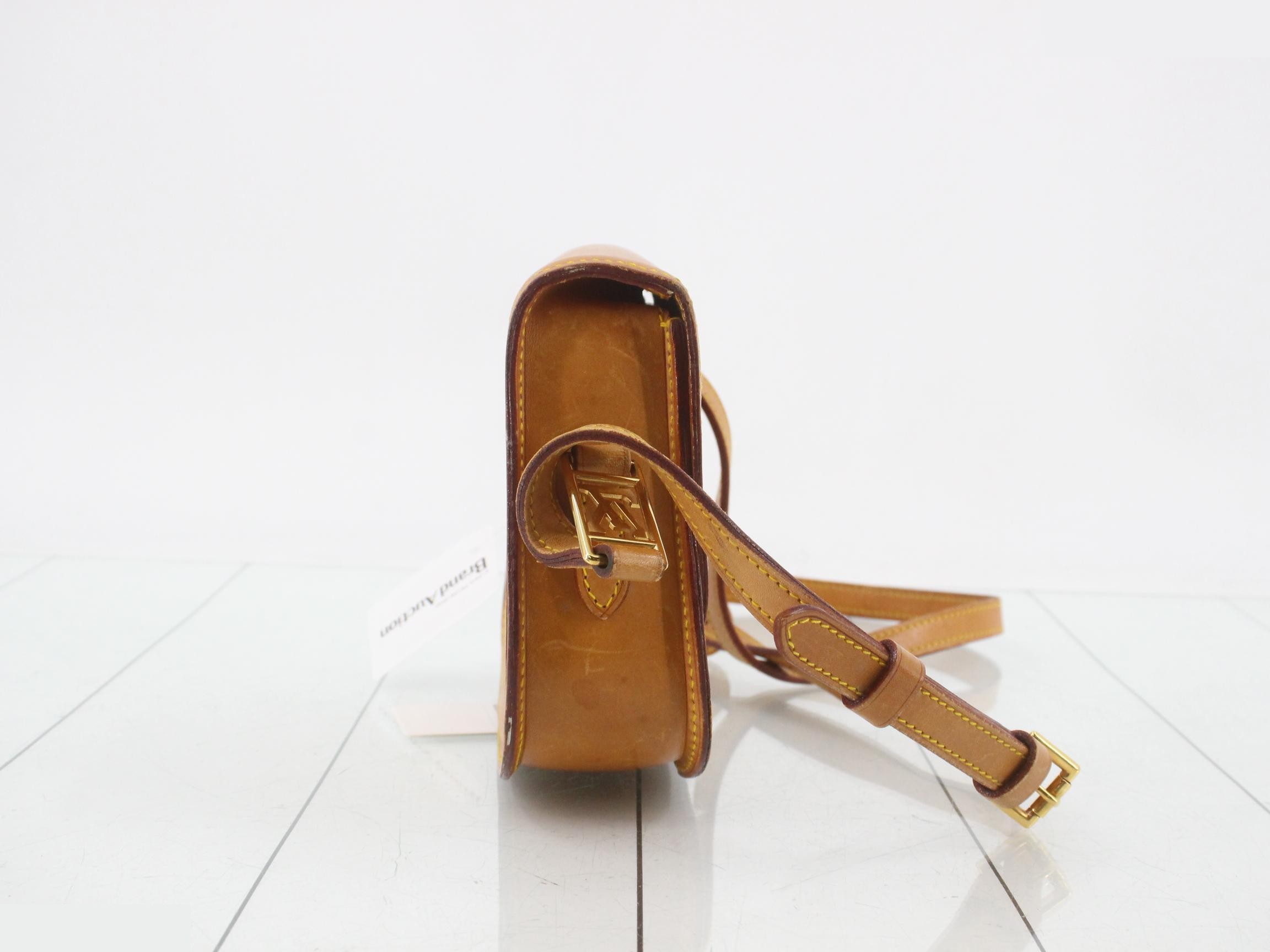 Shoulder bag — view 4