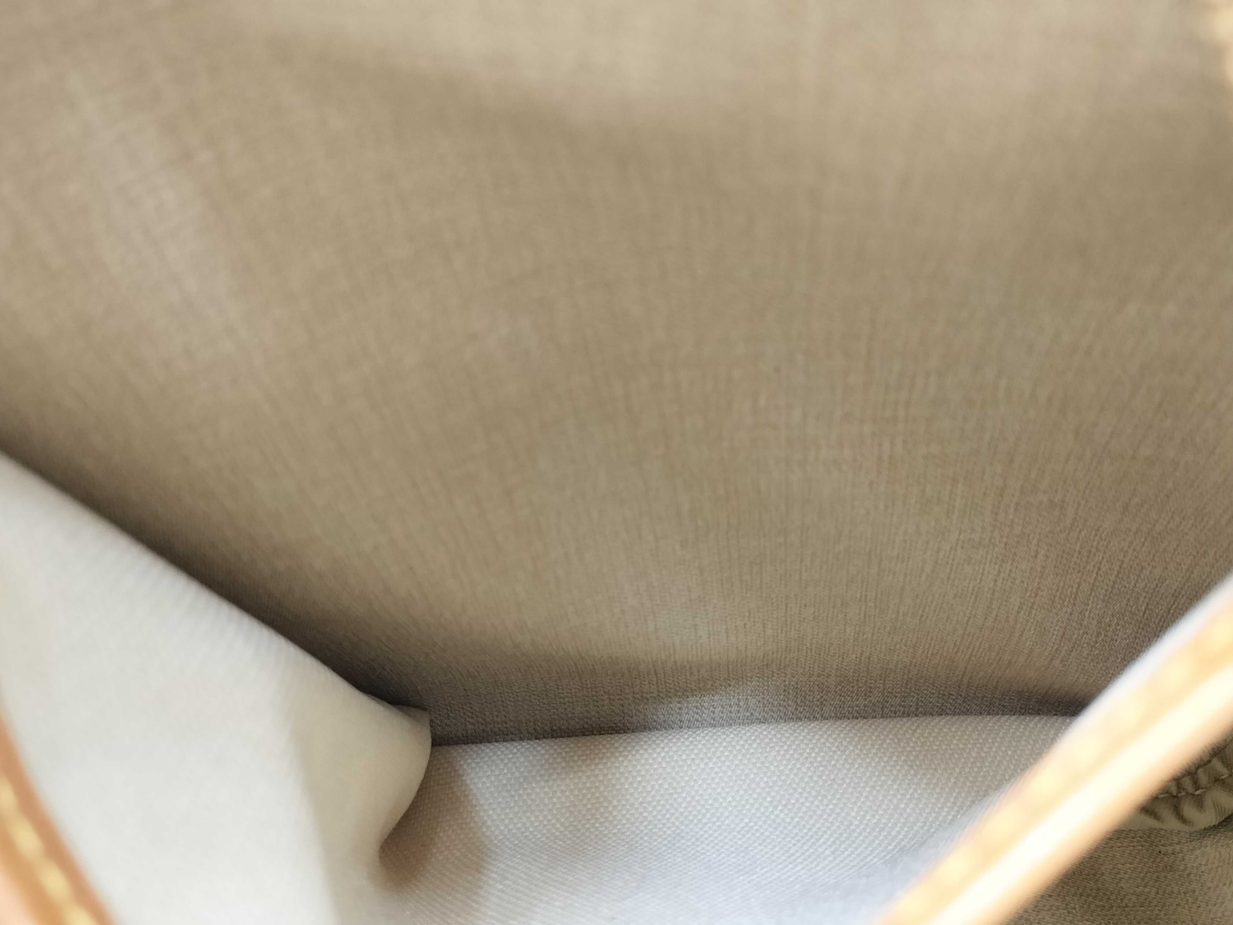 Monogram Louis Vuitton Deauville Handbag Monogram M47270 Handbag — view 14