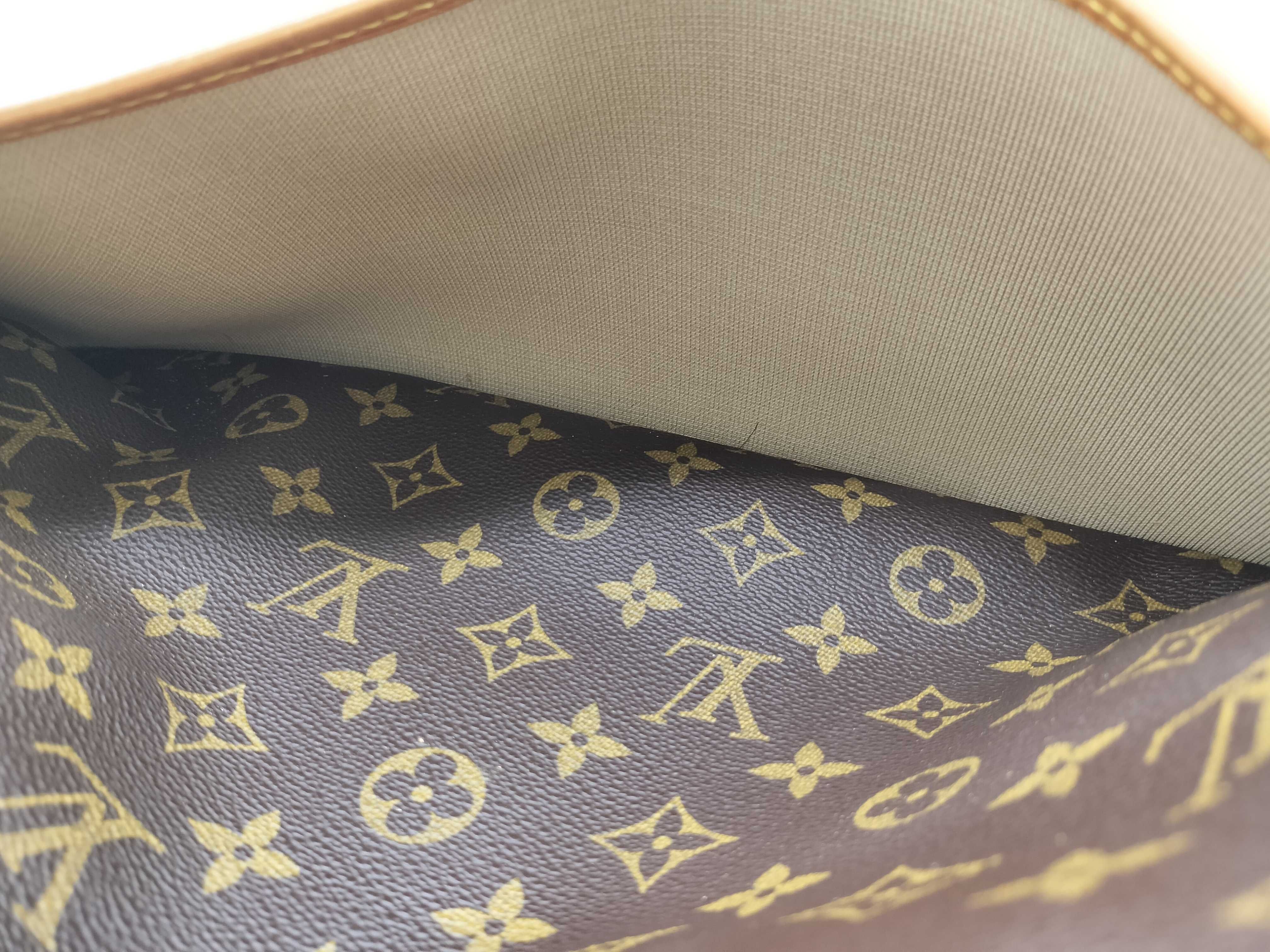 Monogram Louis Vuitton Deauville Handbag Monogram M47270 Handbag — view 15