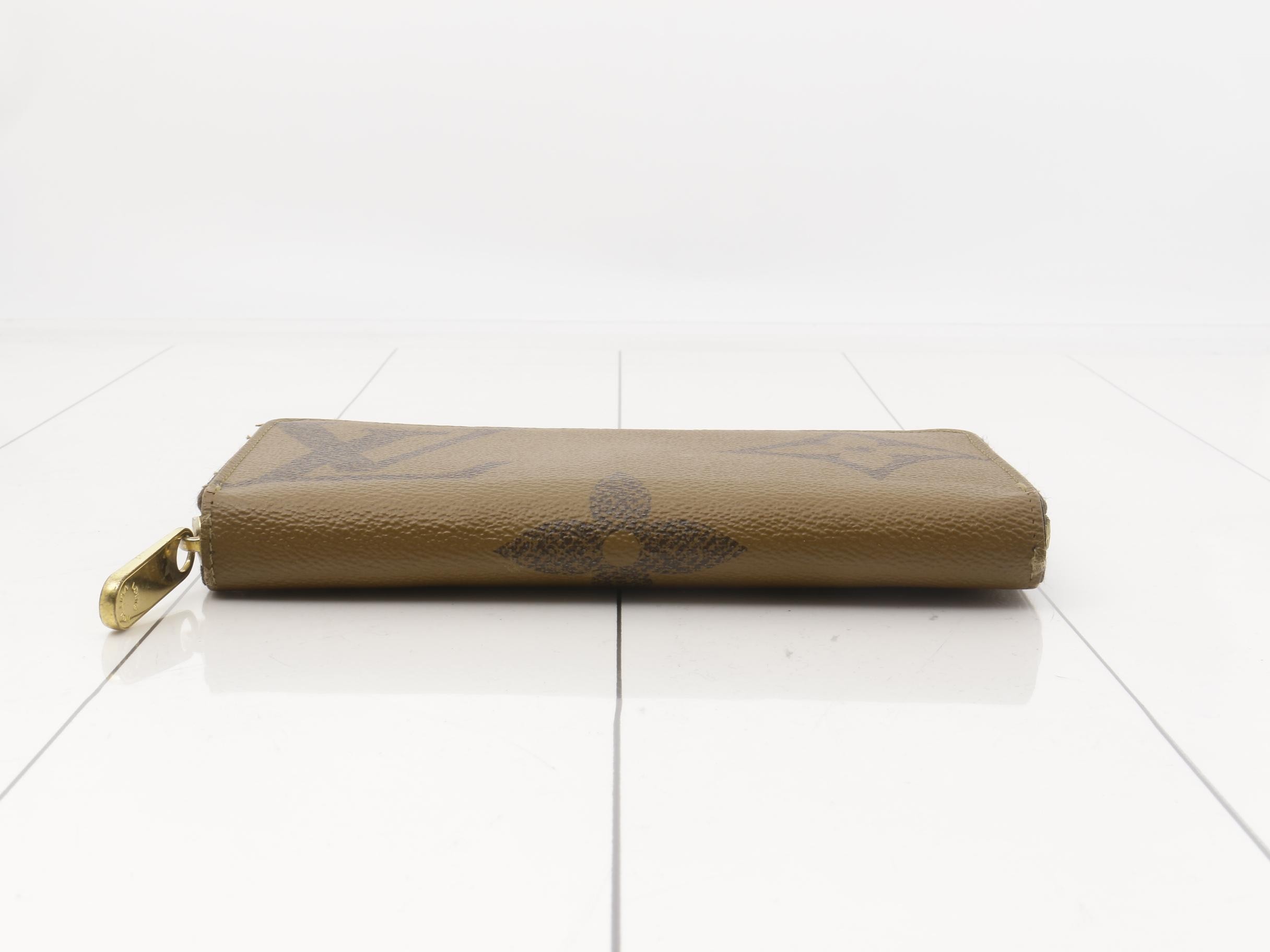 Monogram Reverse Zippy Wallet — view 3