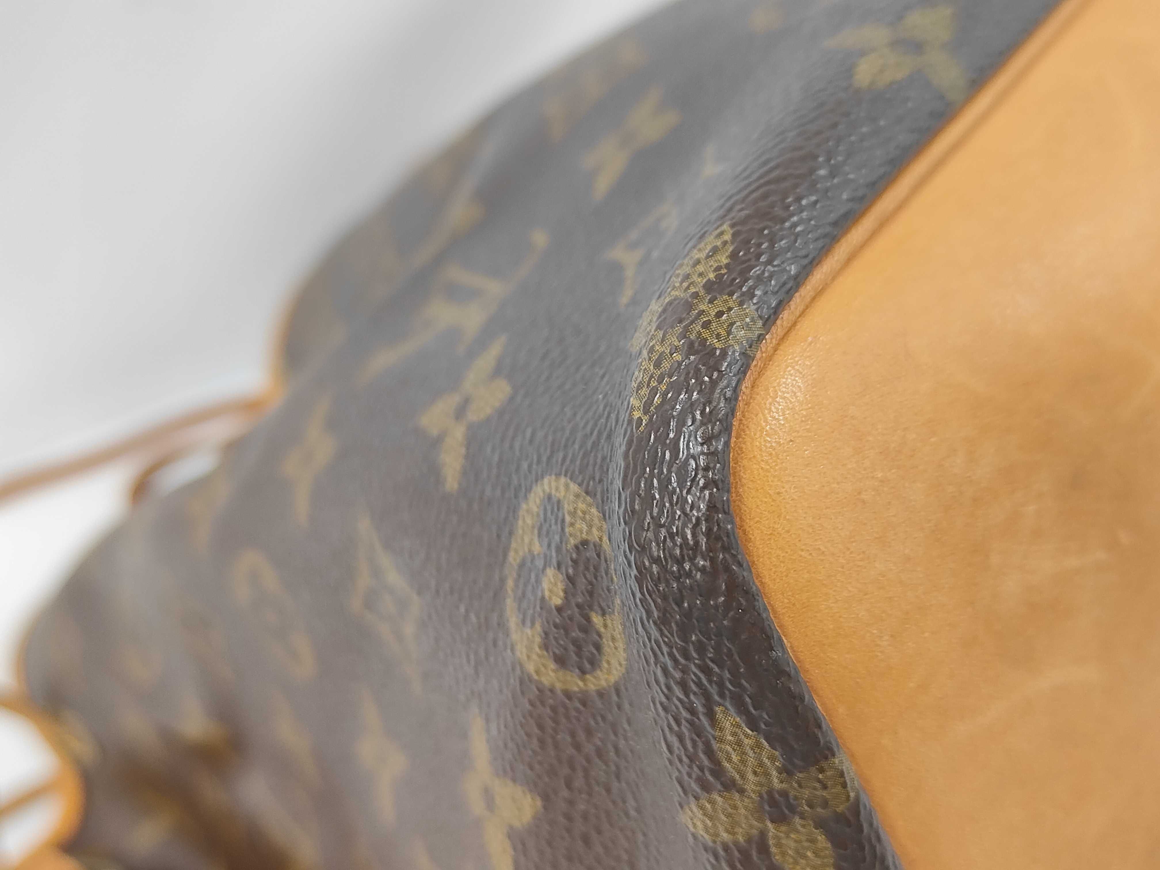 Monogram Petit Noé FH0981 Shoulder Bag — view 4