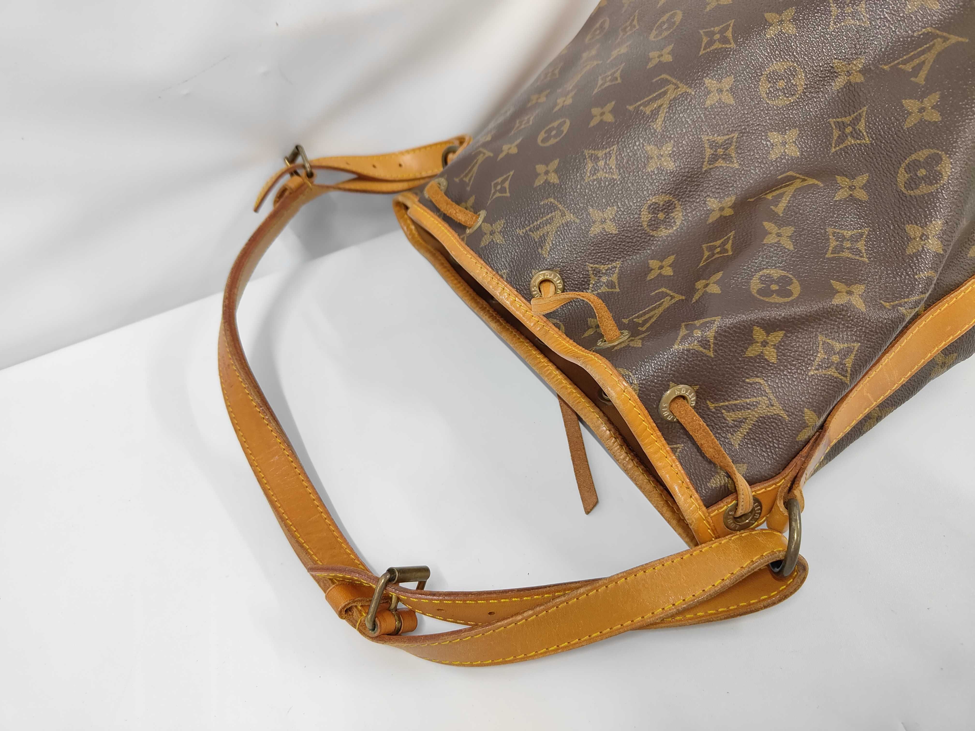 Monogram Petit Noé FH0981 Shoulder Bag — view 5