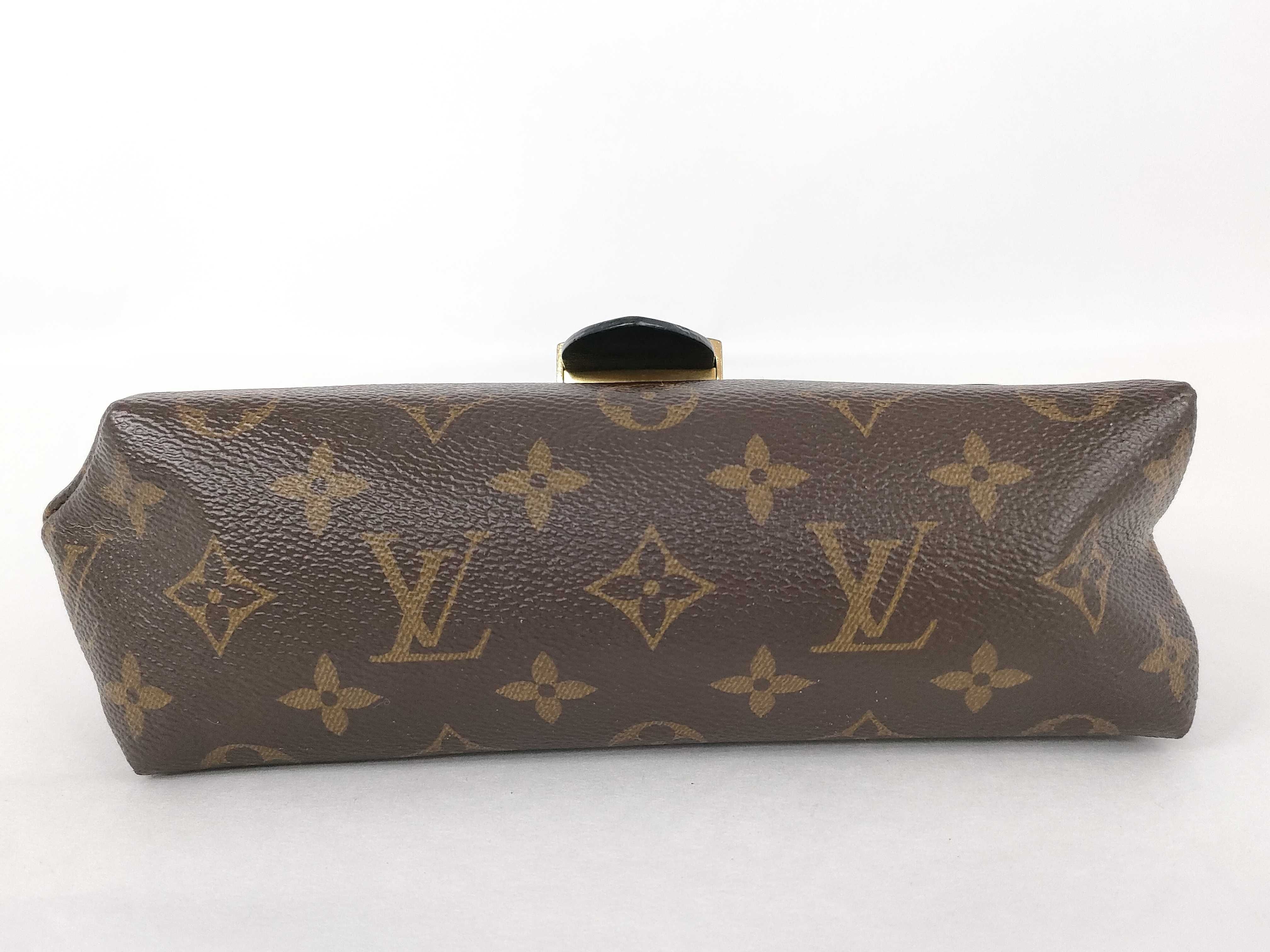 Monogram Louis Vuitton Rocky BB Shoulder Bag M44141 Handbag — view 7