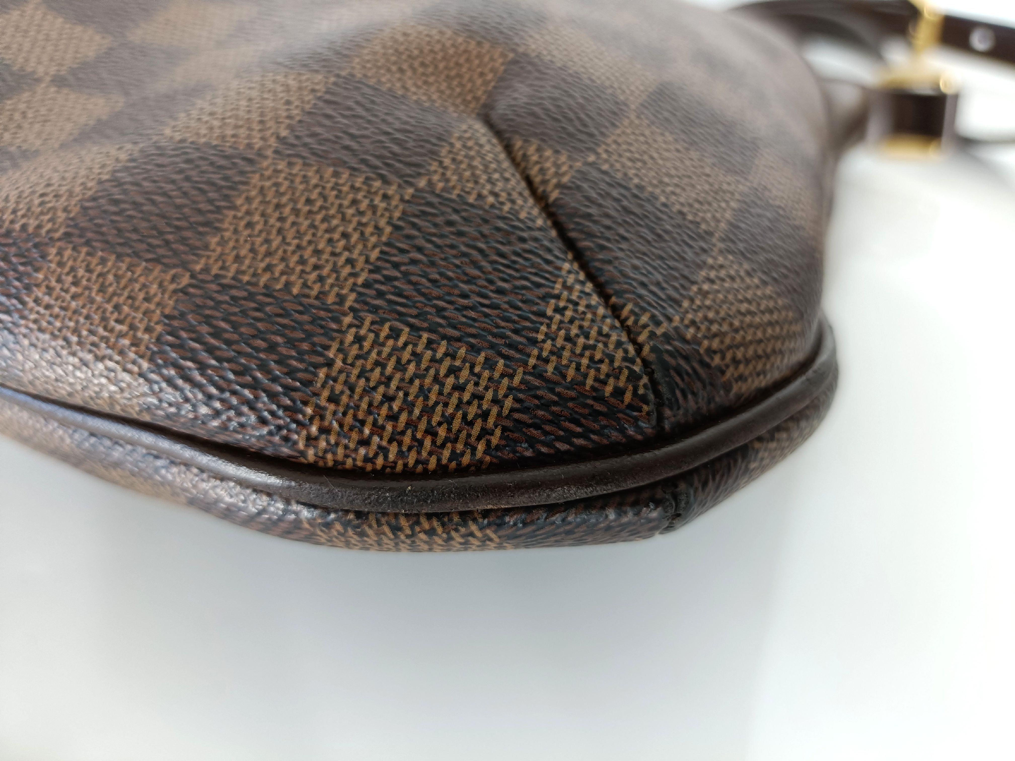 Damier Bloomsbury PM N42251 DU2049 Shoulder Bag — view 6