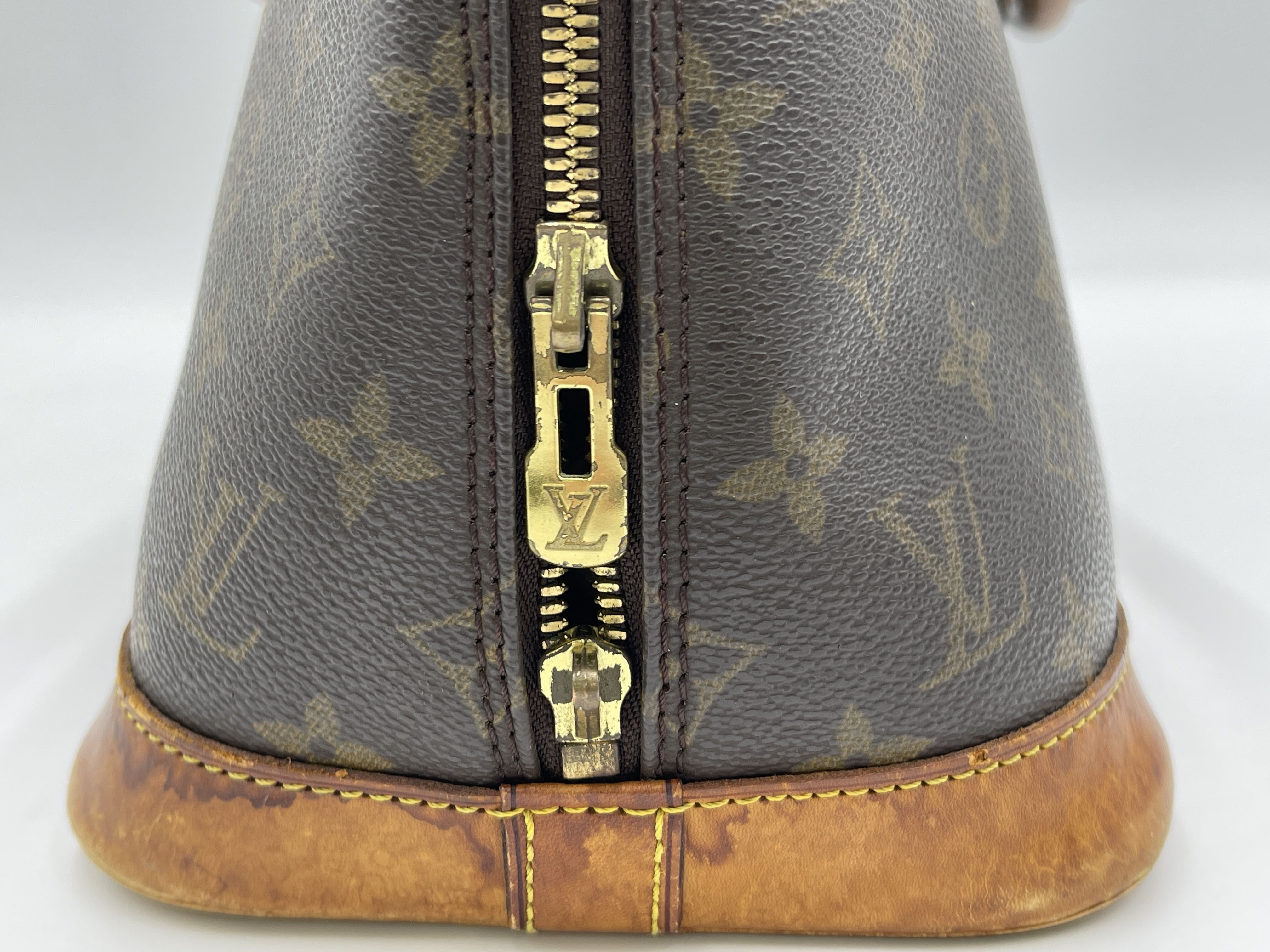 Monogram Alma M51130 BA0090 Handbag — view 9