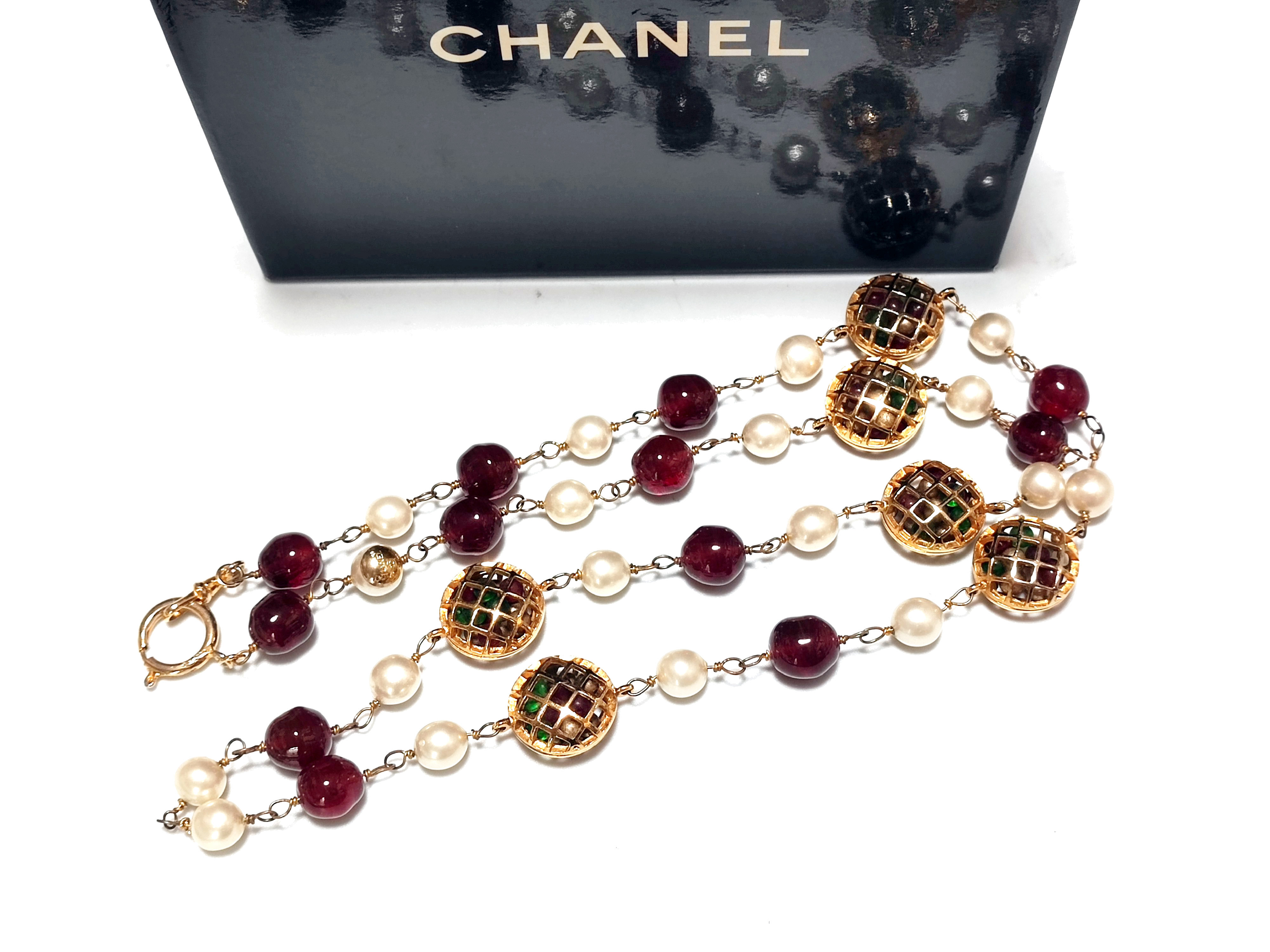 Basket Red Stone Color Ball Pearl Necklace — view 4