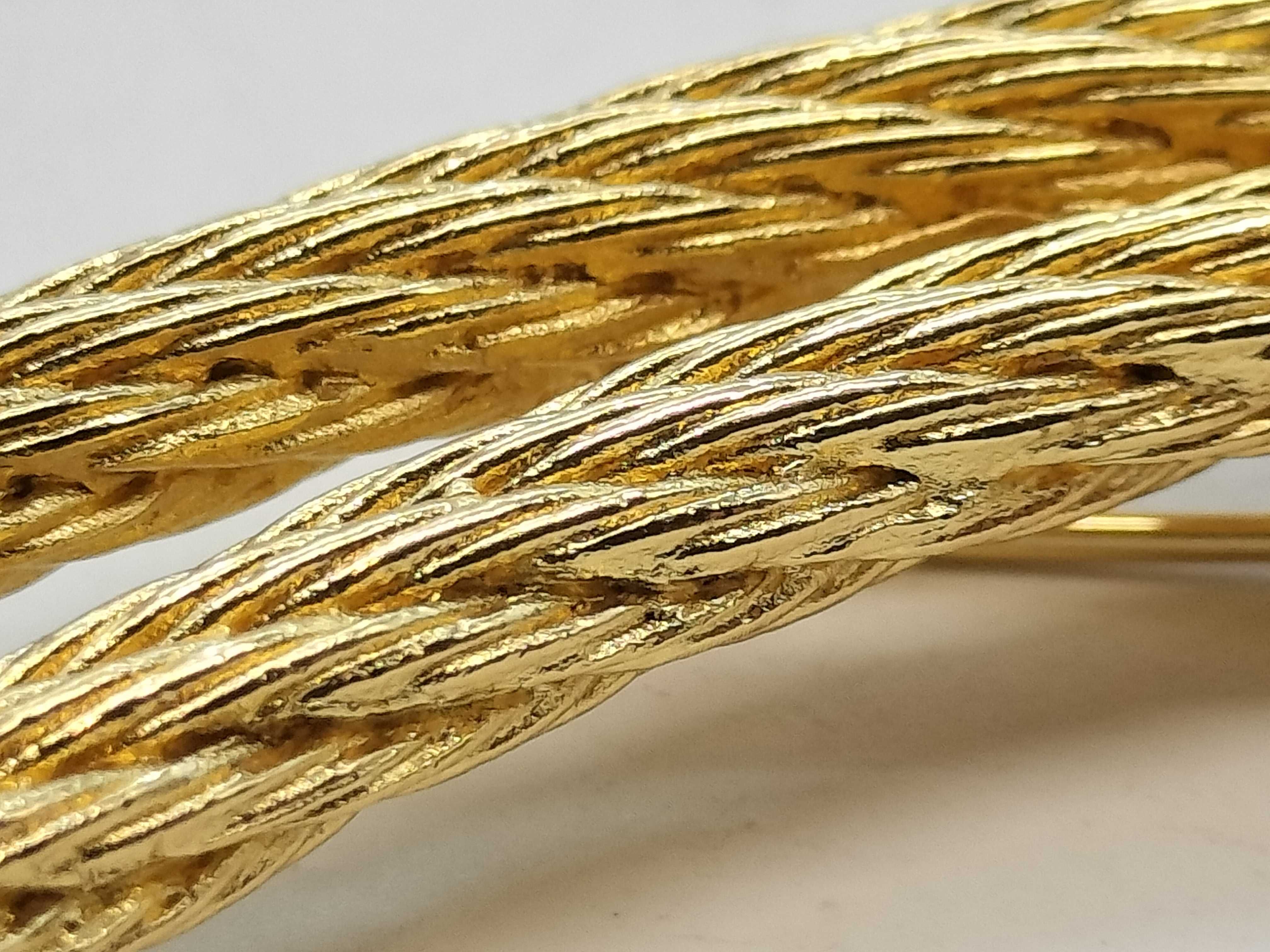 Ribbon Brooch — view 7