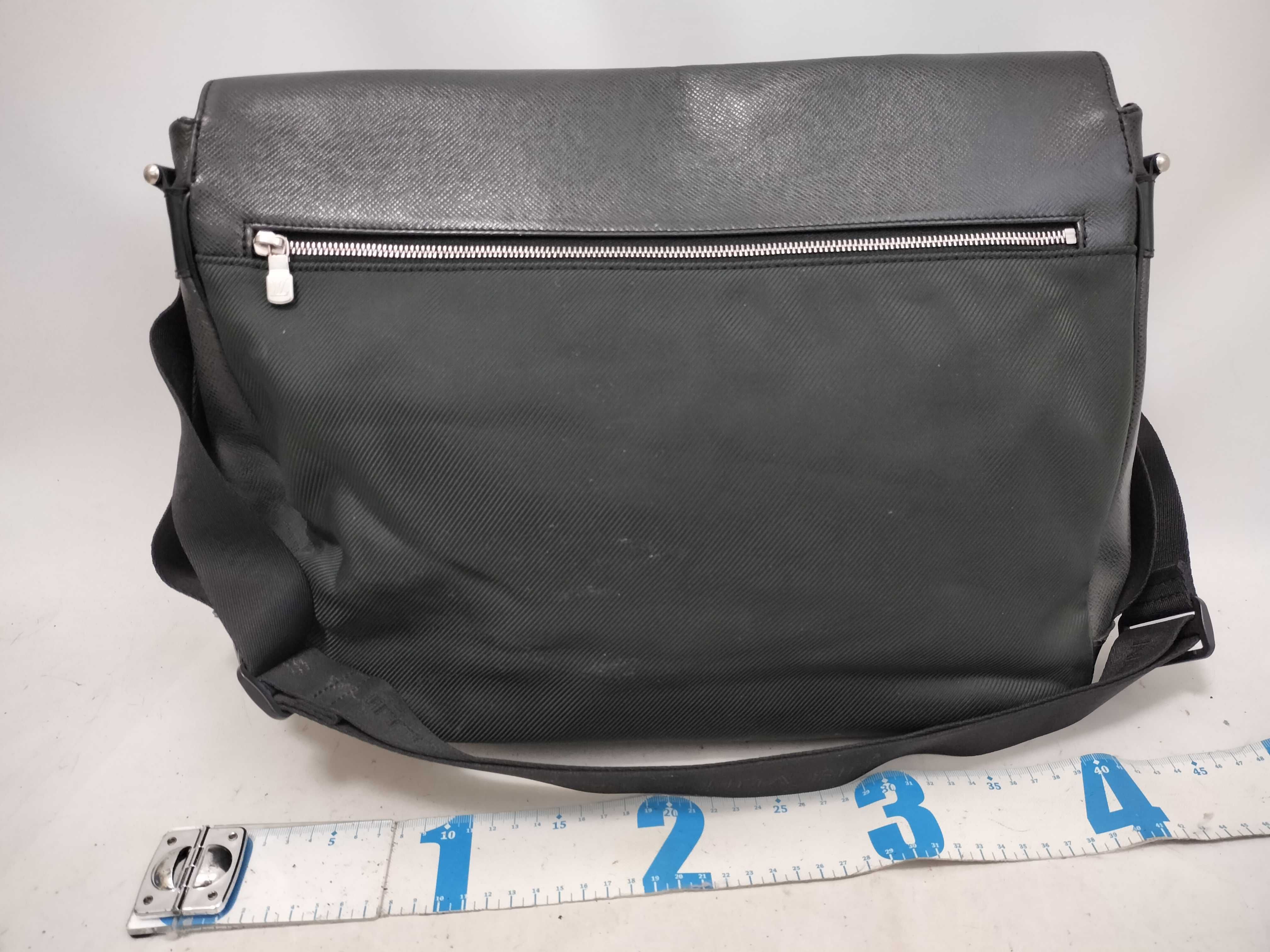 Taiga Delsu M30162 Shoulder Bag — view 2