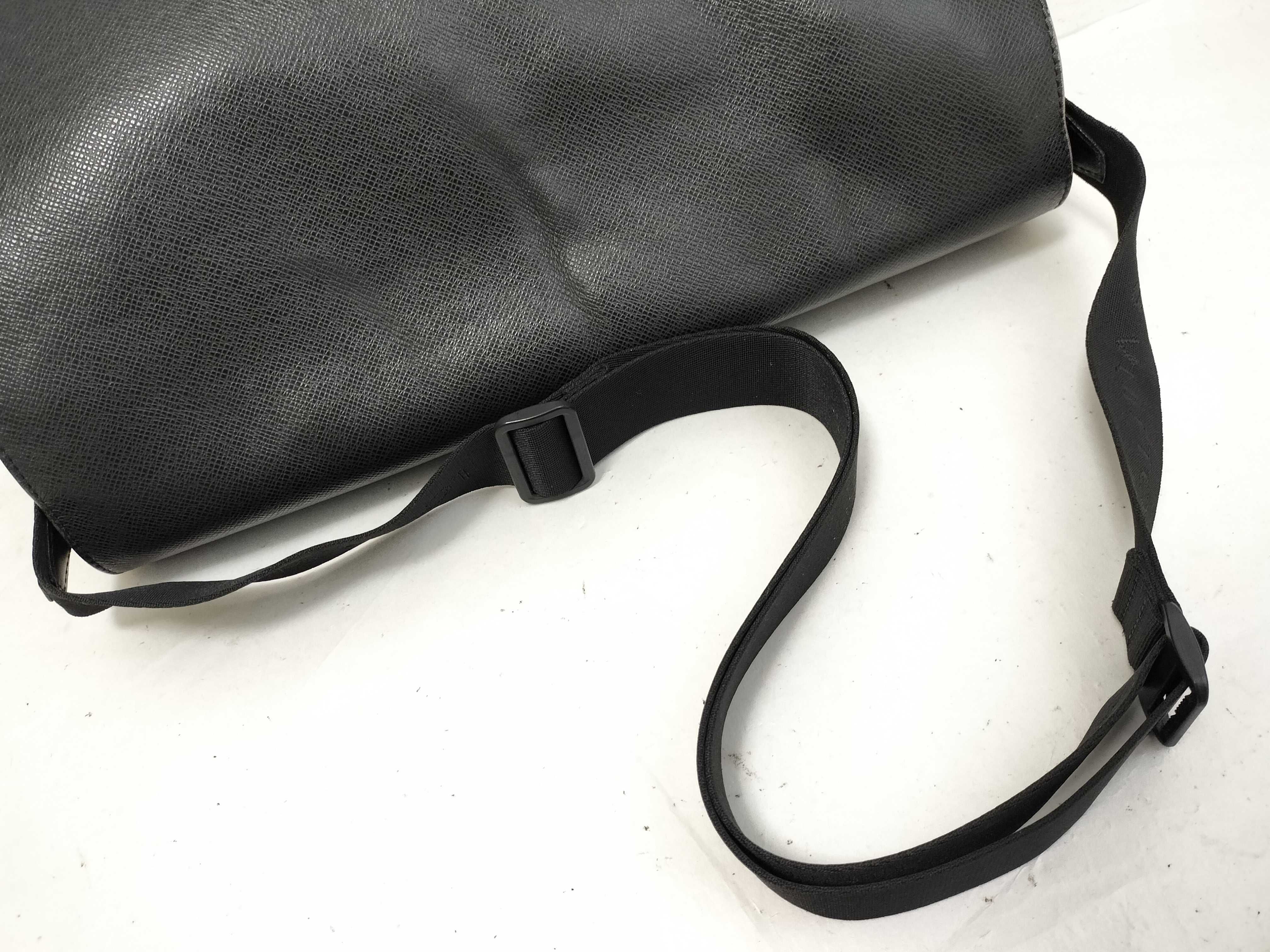 Taiga Delsu M30162 Shoulder Bag — view 3