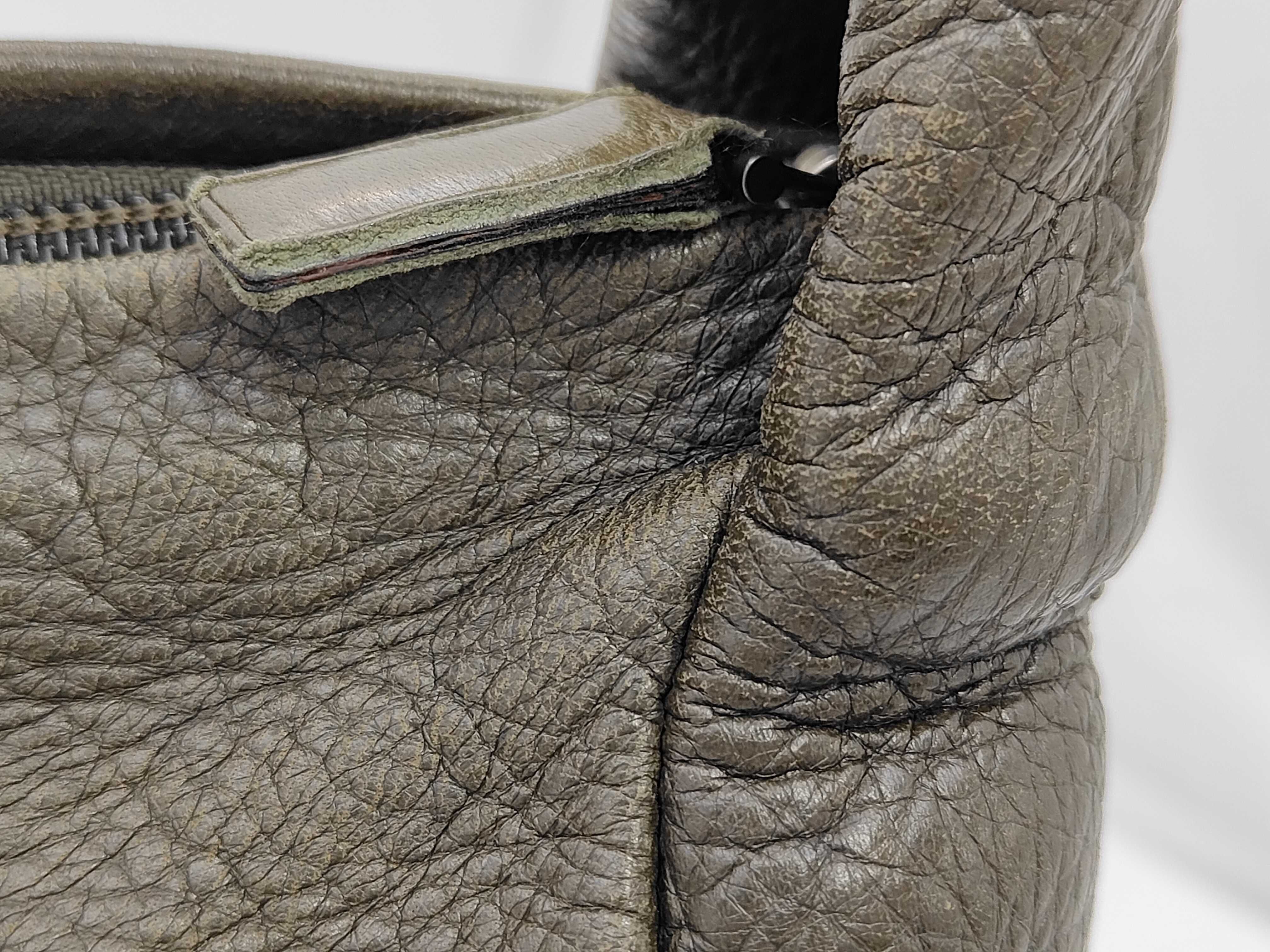 One-Shoulder Bag, Khaki Leather Handbag — view 3