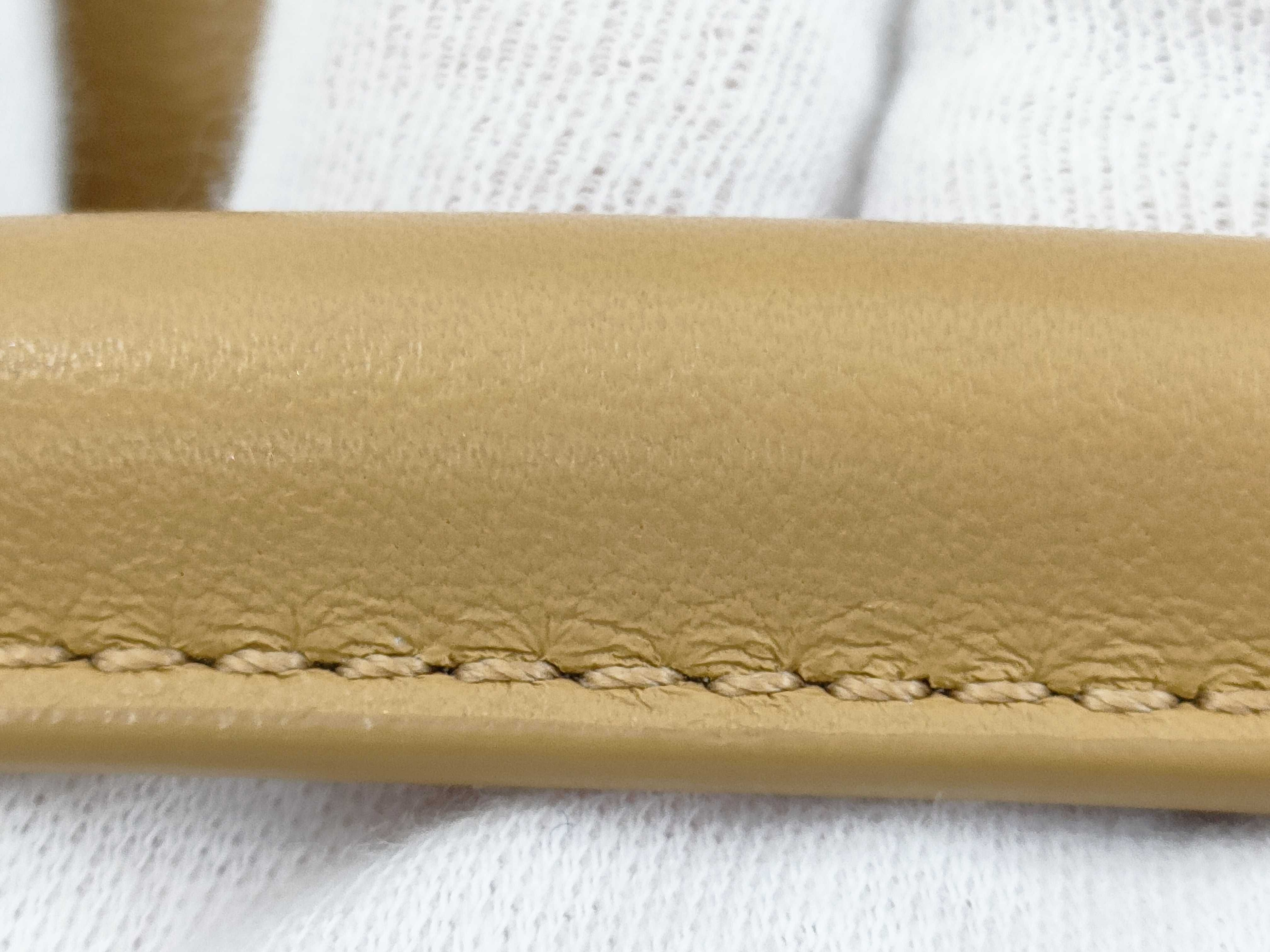 Puzzle Edge Beige Shoulder Bag — view 5