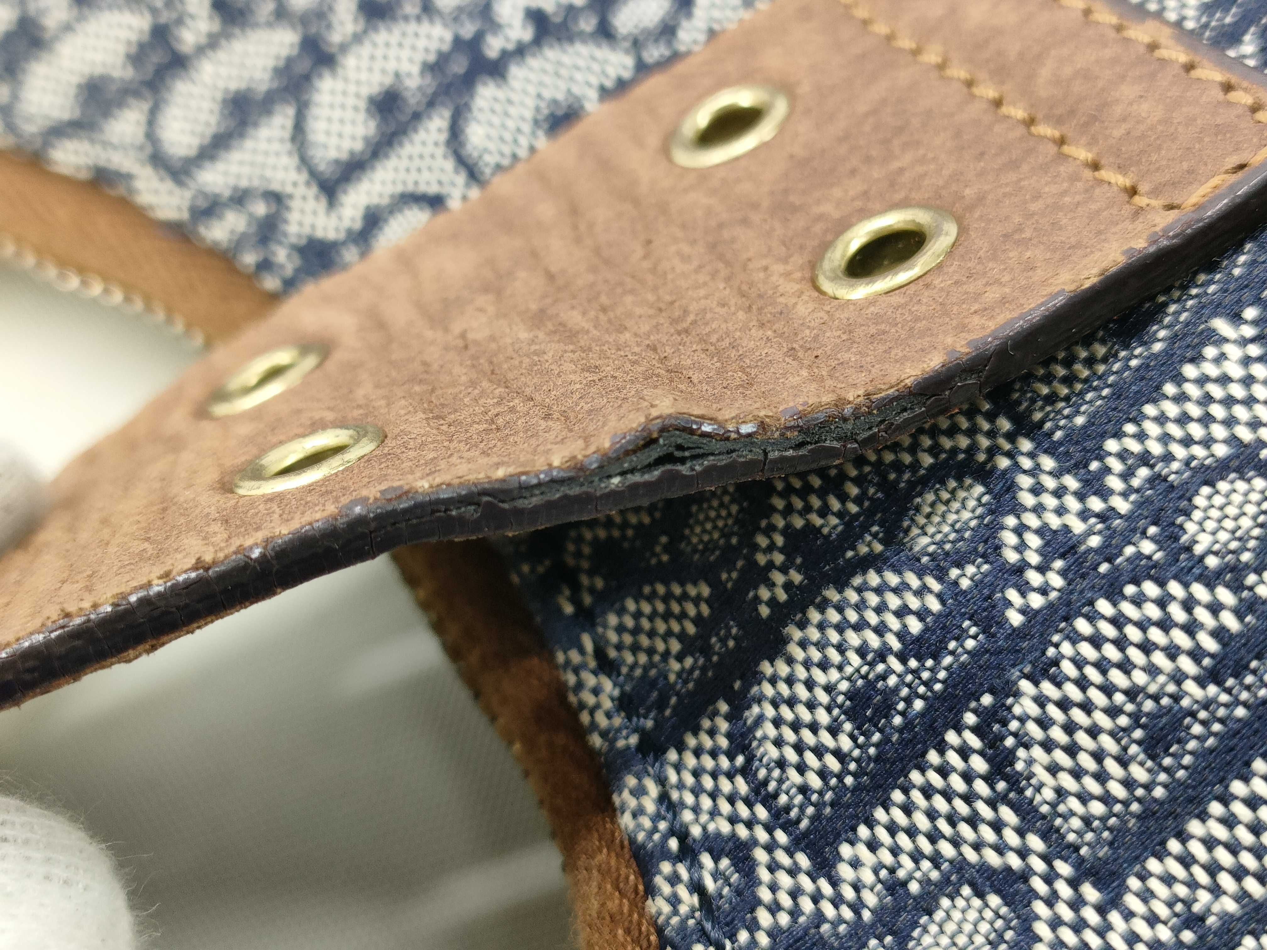 Trotter Street Chic Hobo Leather Gold Hardware One-Shoulder Bag — view 14
