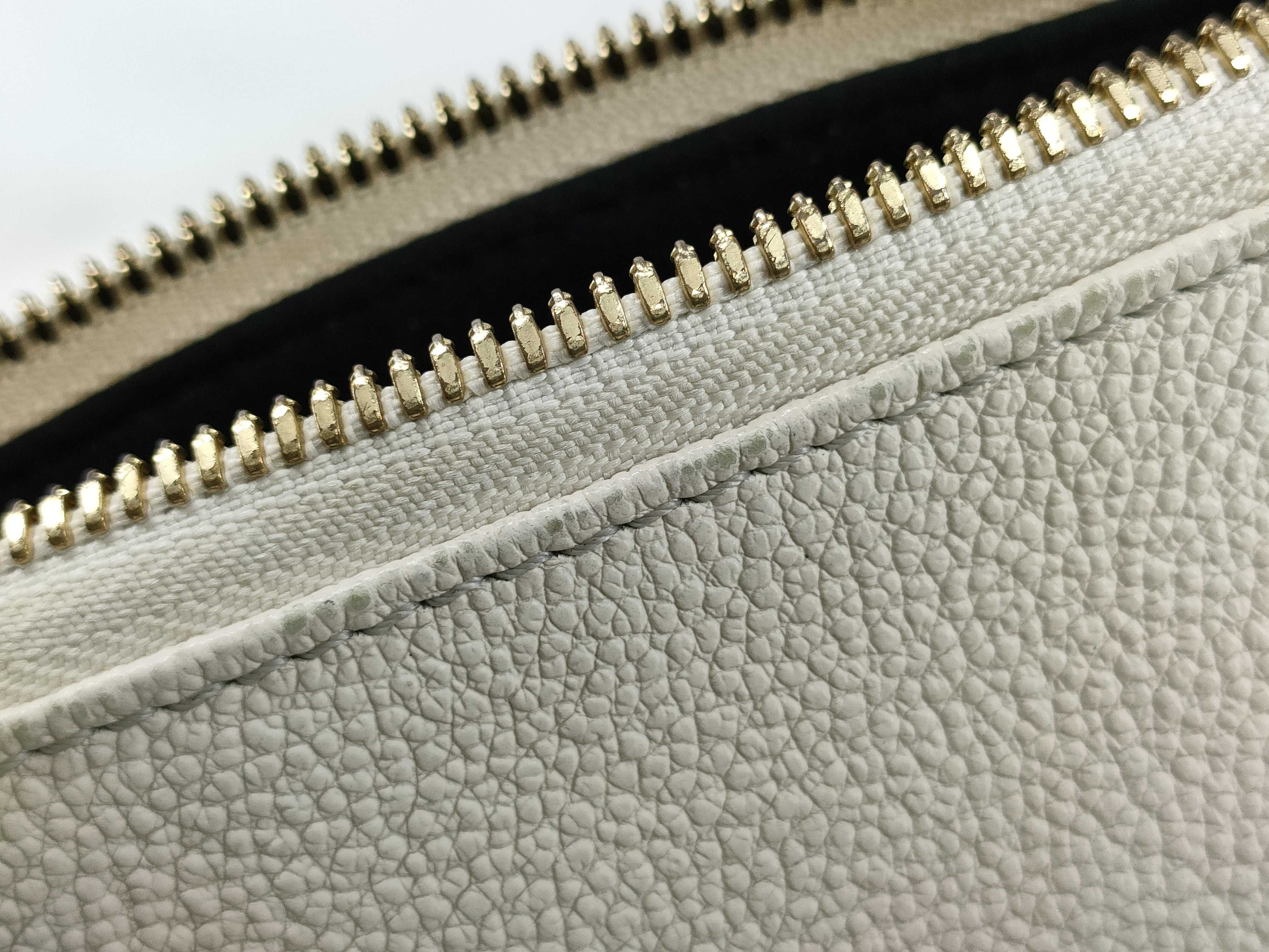 Monogram Empreinte LV Empreinte V Tote BB Black x White Handbag — view 13