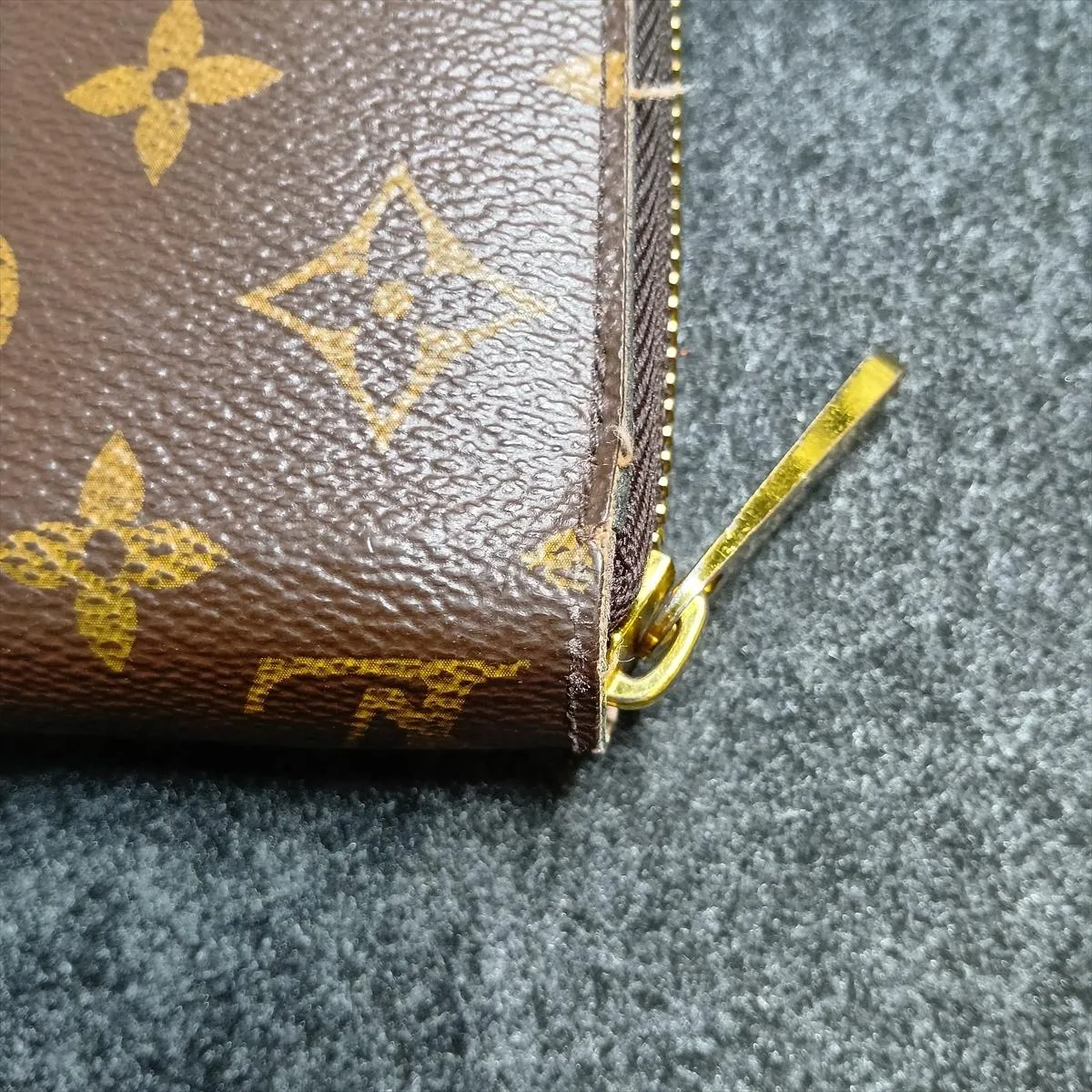 Monogram Zippy Wallet M41894 Rose Ballerine Round Zip Wallet (RFID detected) — view 15