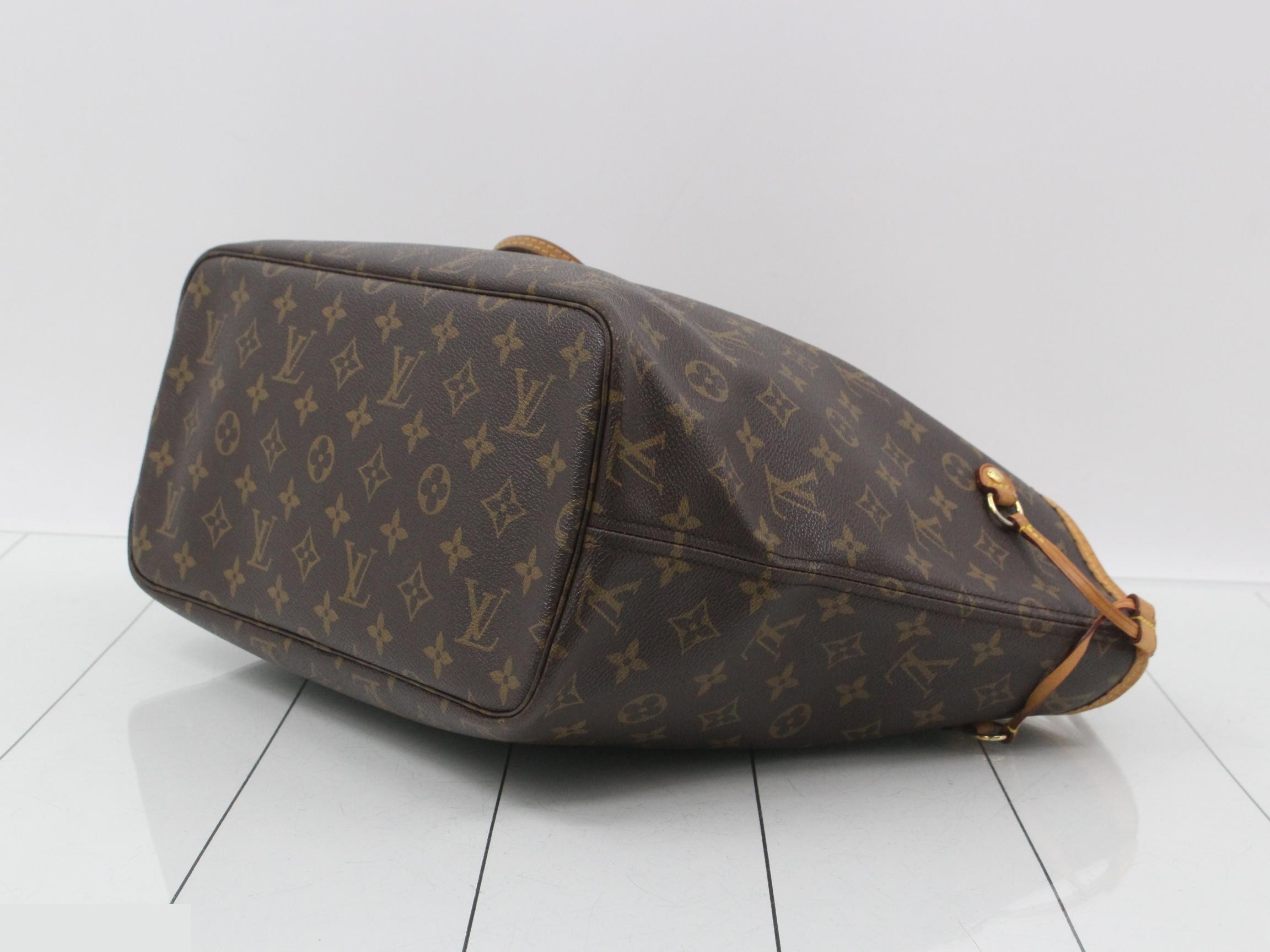Neverfull MM with pouch — view 6