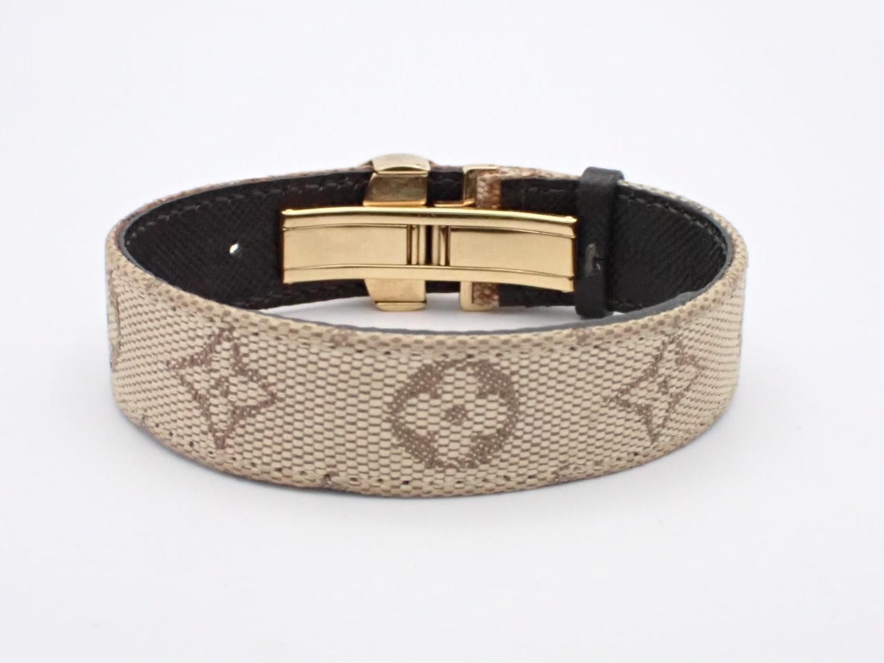 Good Luck Bracelet, Blue, Wrist size approximately 17cm — view 2