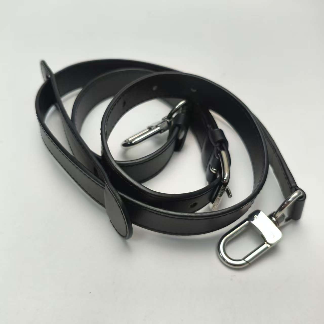 【*Shipped from: China*】LOUIS VUITTON PU Shoulder Bag — view 14