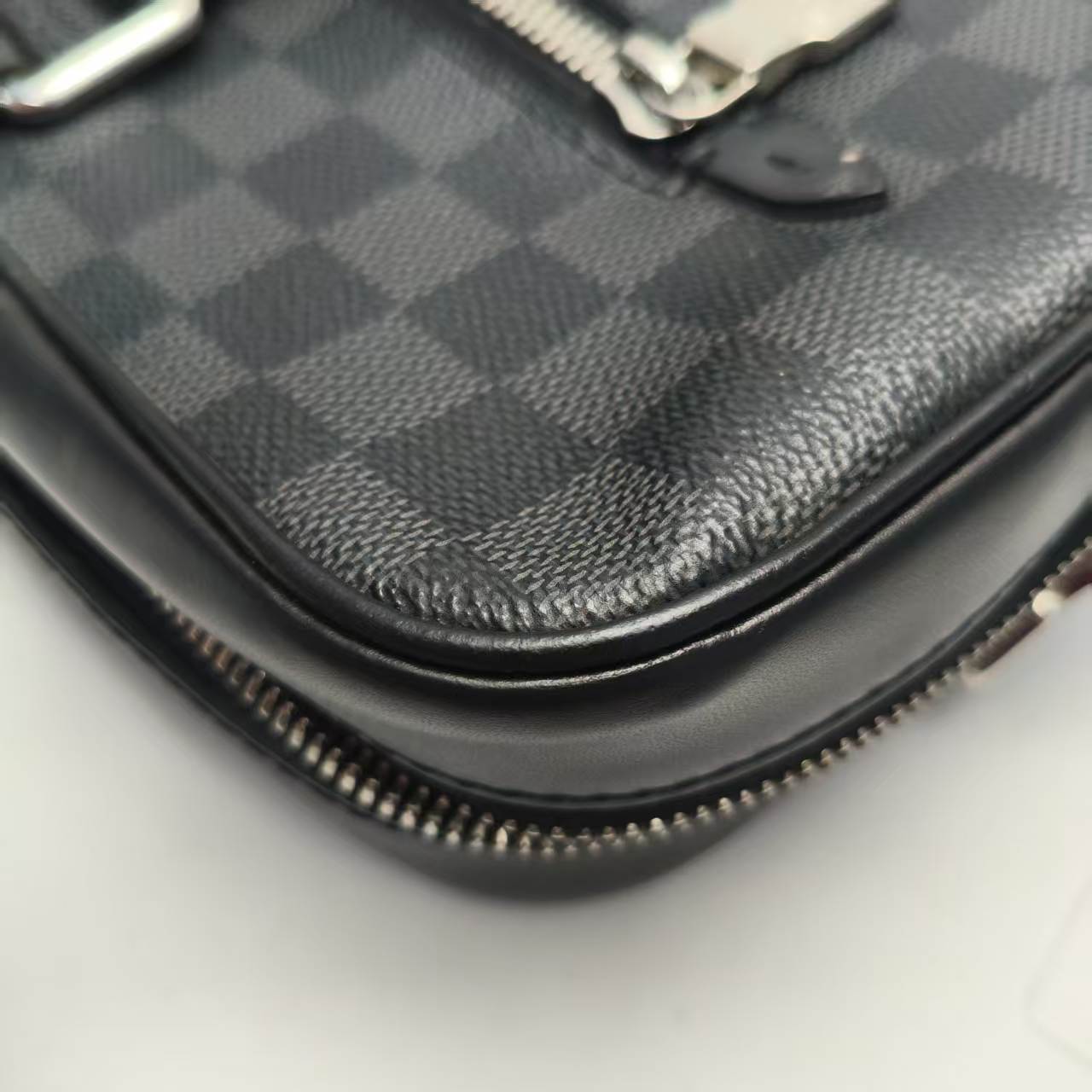 【*Shipped from: China*】LOUIS VUITTON PU Shoulder Bag — view 10