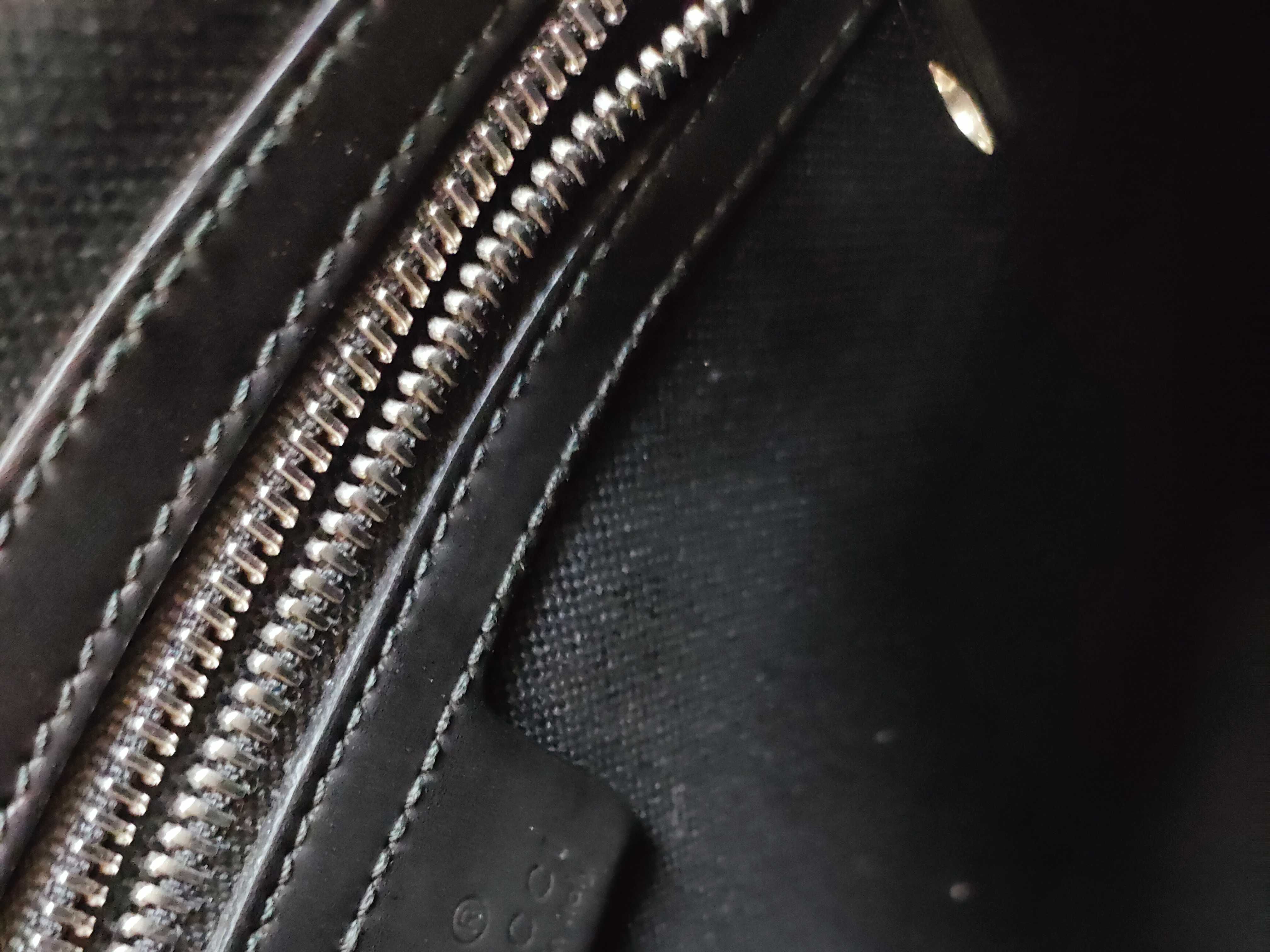 GG Canvas Gucci GG Supreme Shoulder Bag 474137 Black Shoulder Bag — view 11