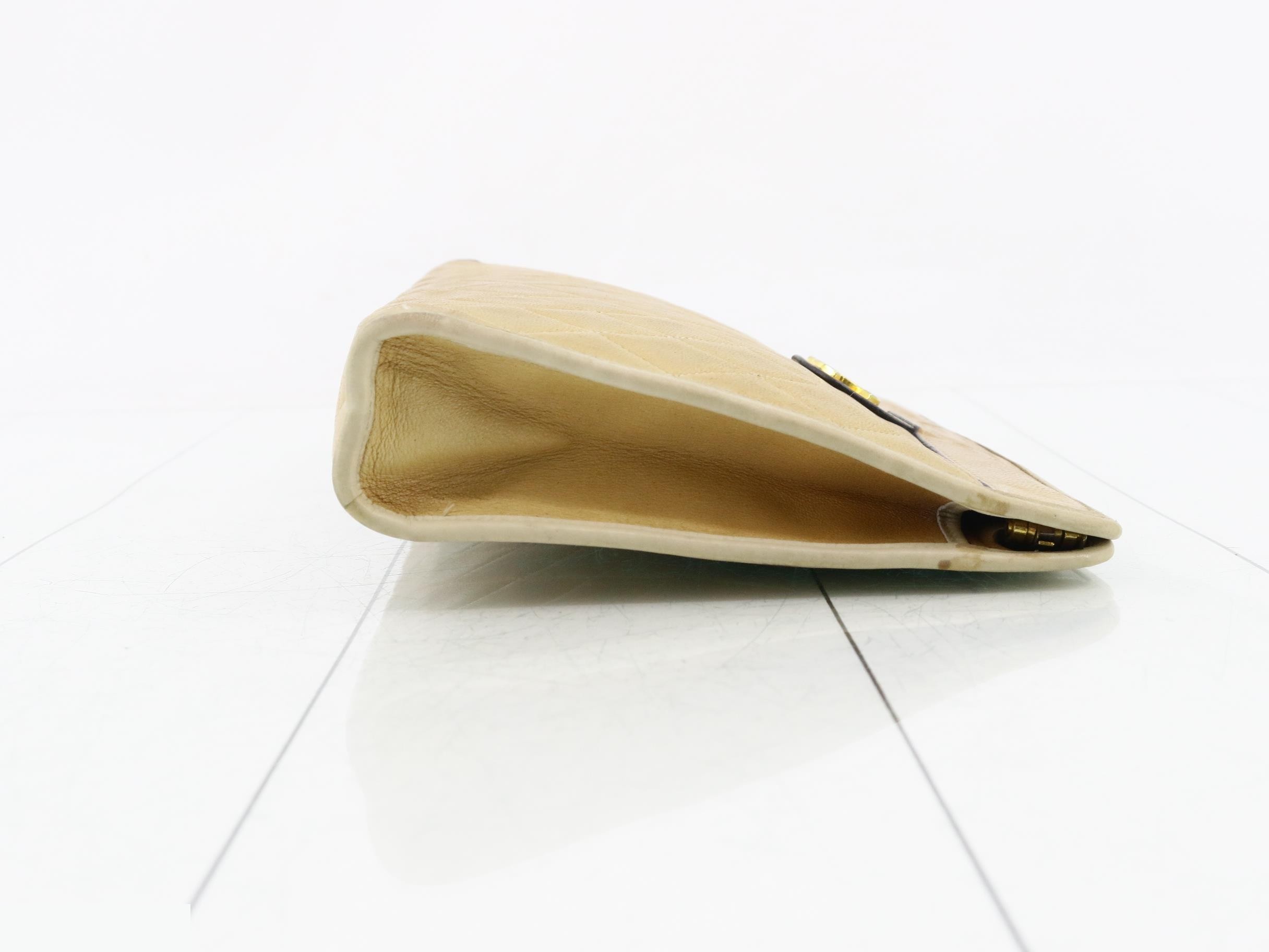 Lambskin Beige GP Logo — view 3