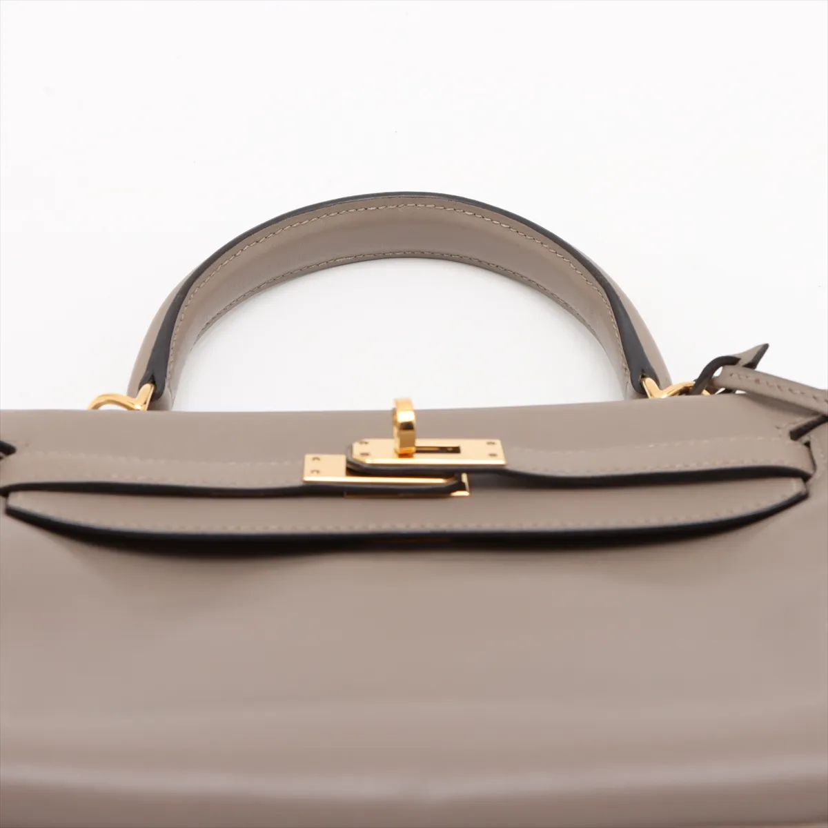 [Individually packaged] Hermes Kelly 25 Letournée, Veau Swift, Tourterelle Grey, Gold Hardware, C: 2018 — view 6