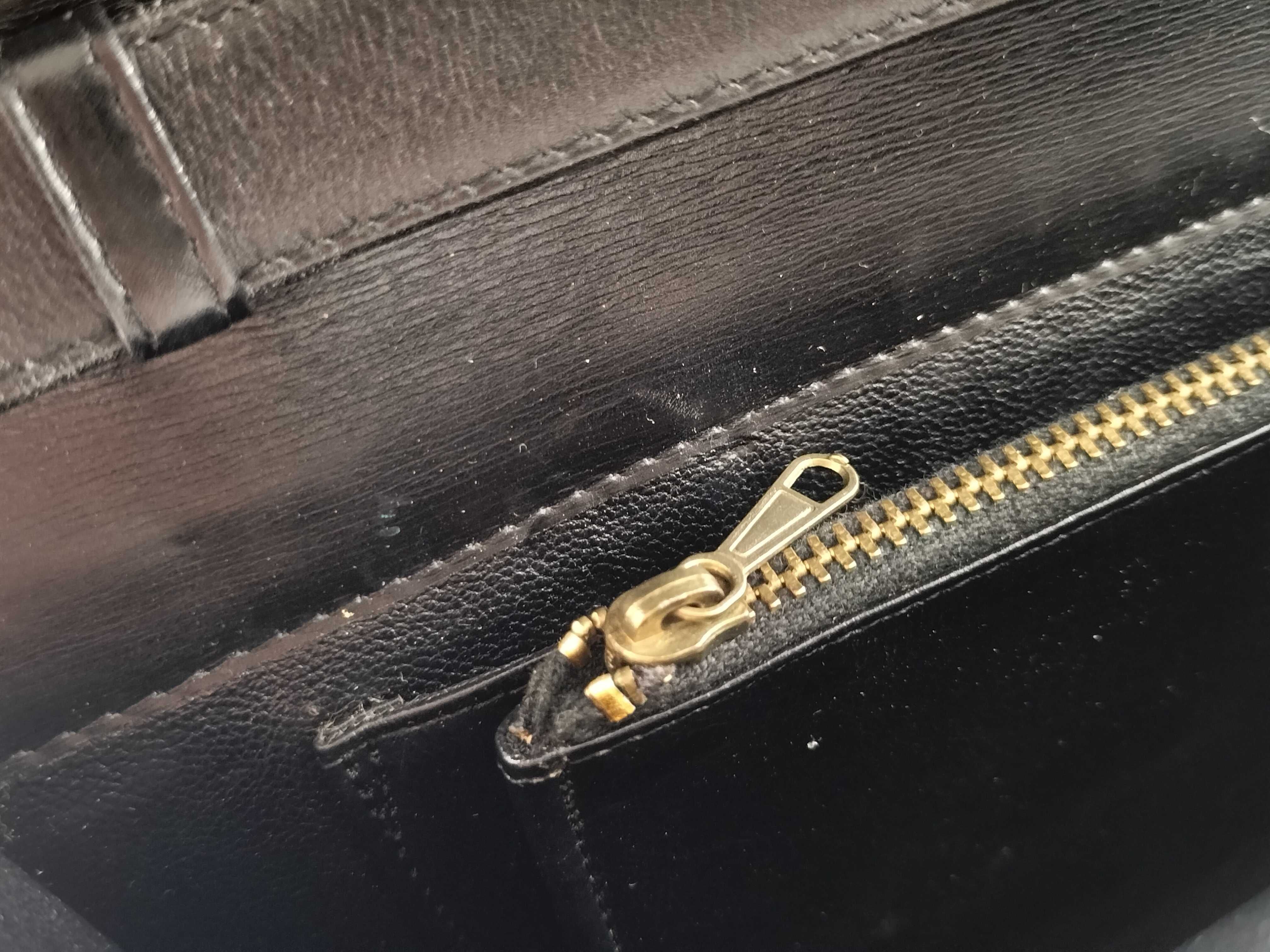 Carriage Hardware Leather Shoulder Bag Clutch Bag — view 13