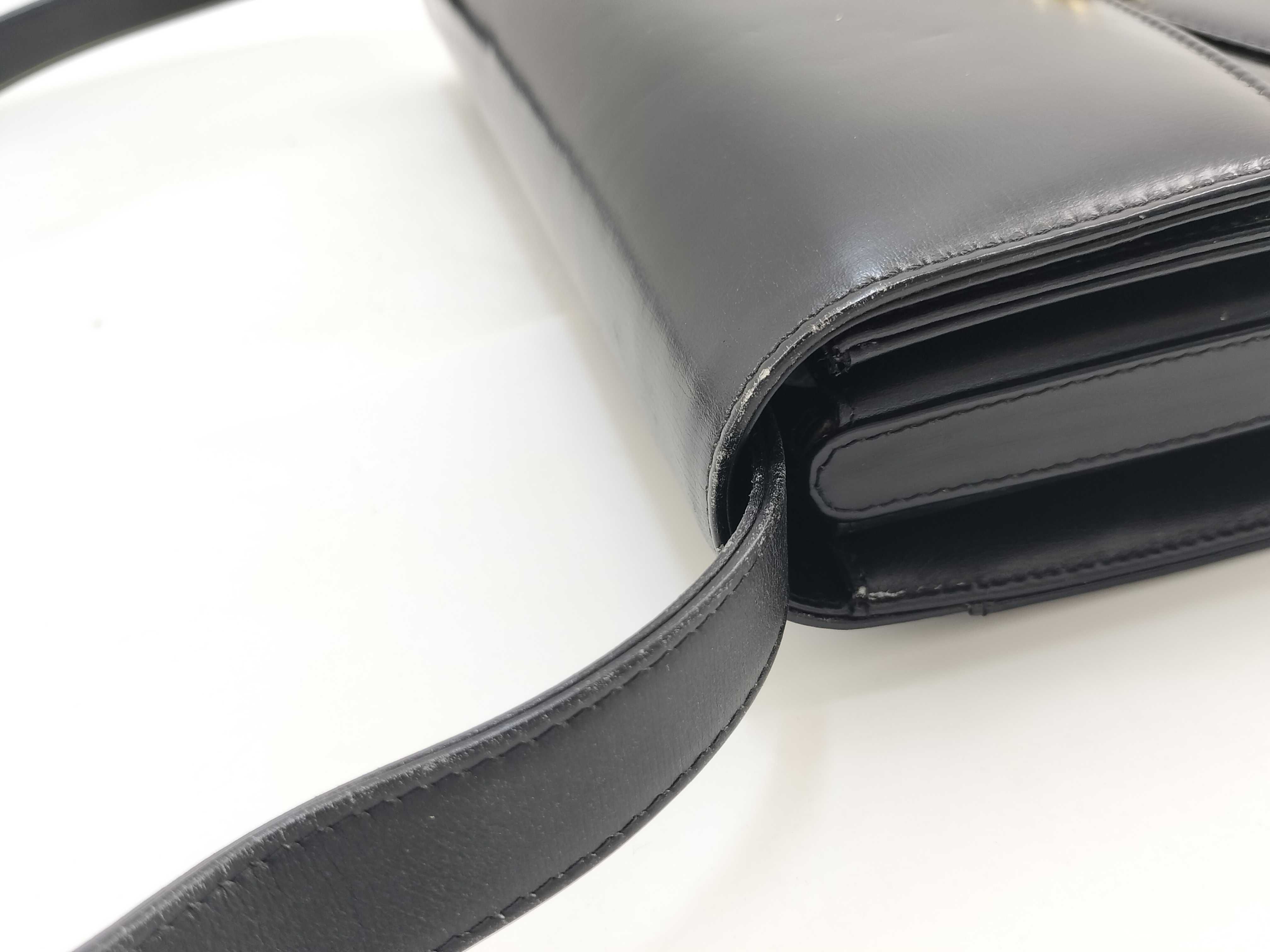 Carriage Hardware Leather Shoulder Bag Clutch Bag — view 5