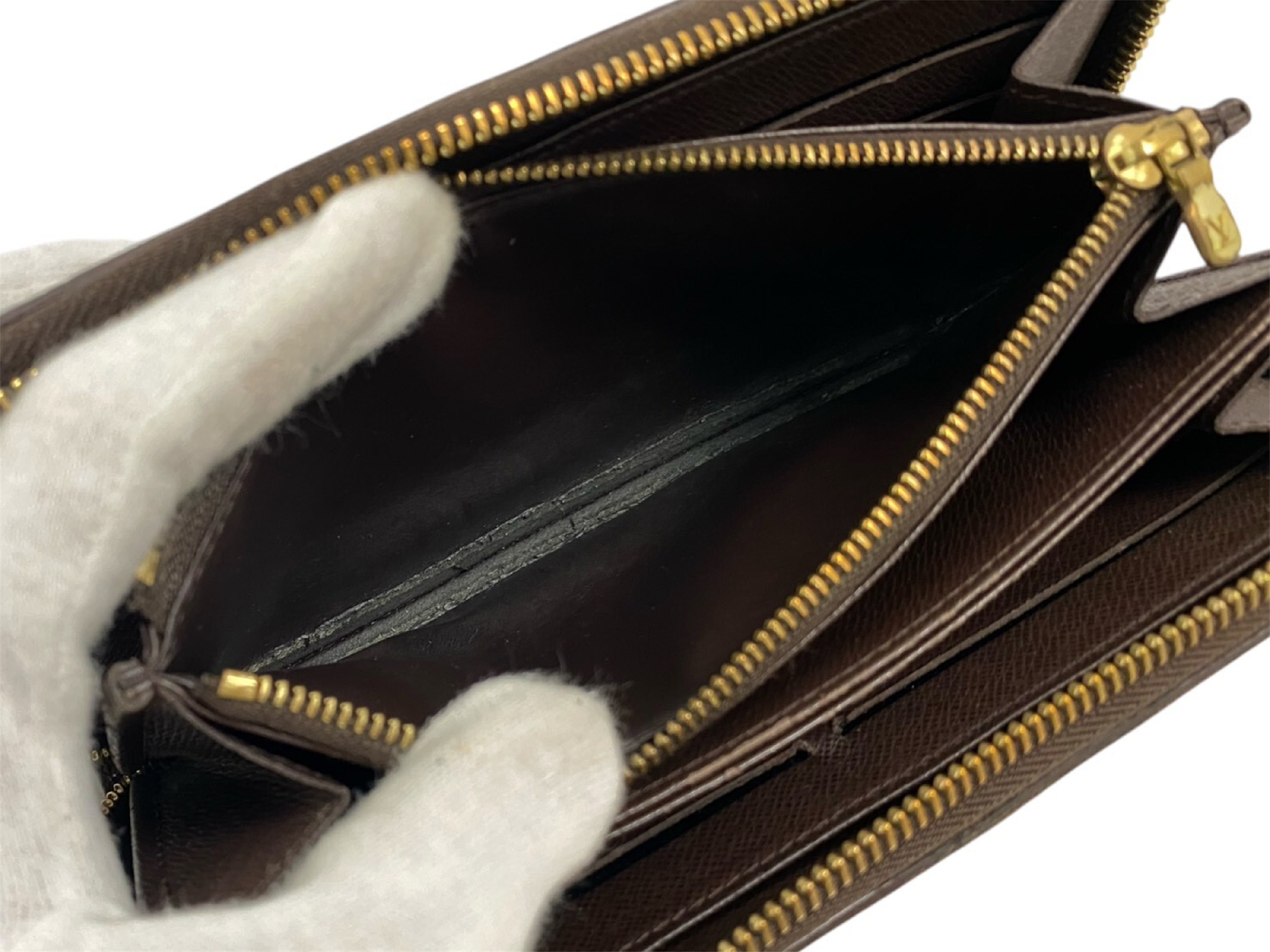 Damier Zippy Wallet — view 8