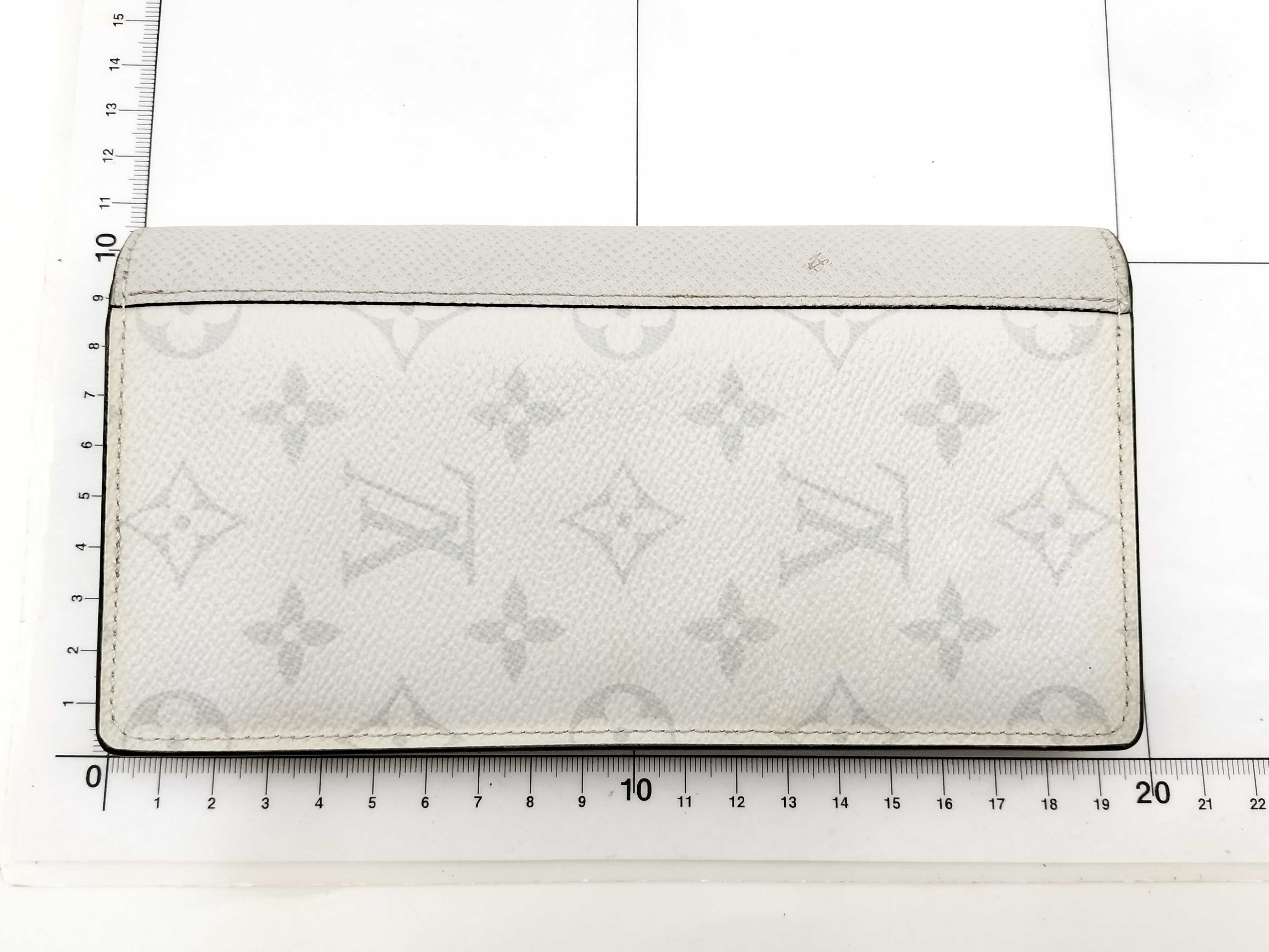 Portefeuille Brazza Long Wallet Taigarama White M30889 Wallet — view 2