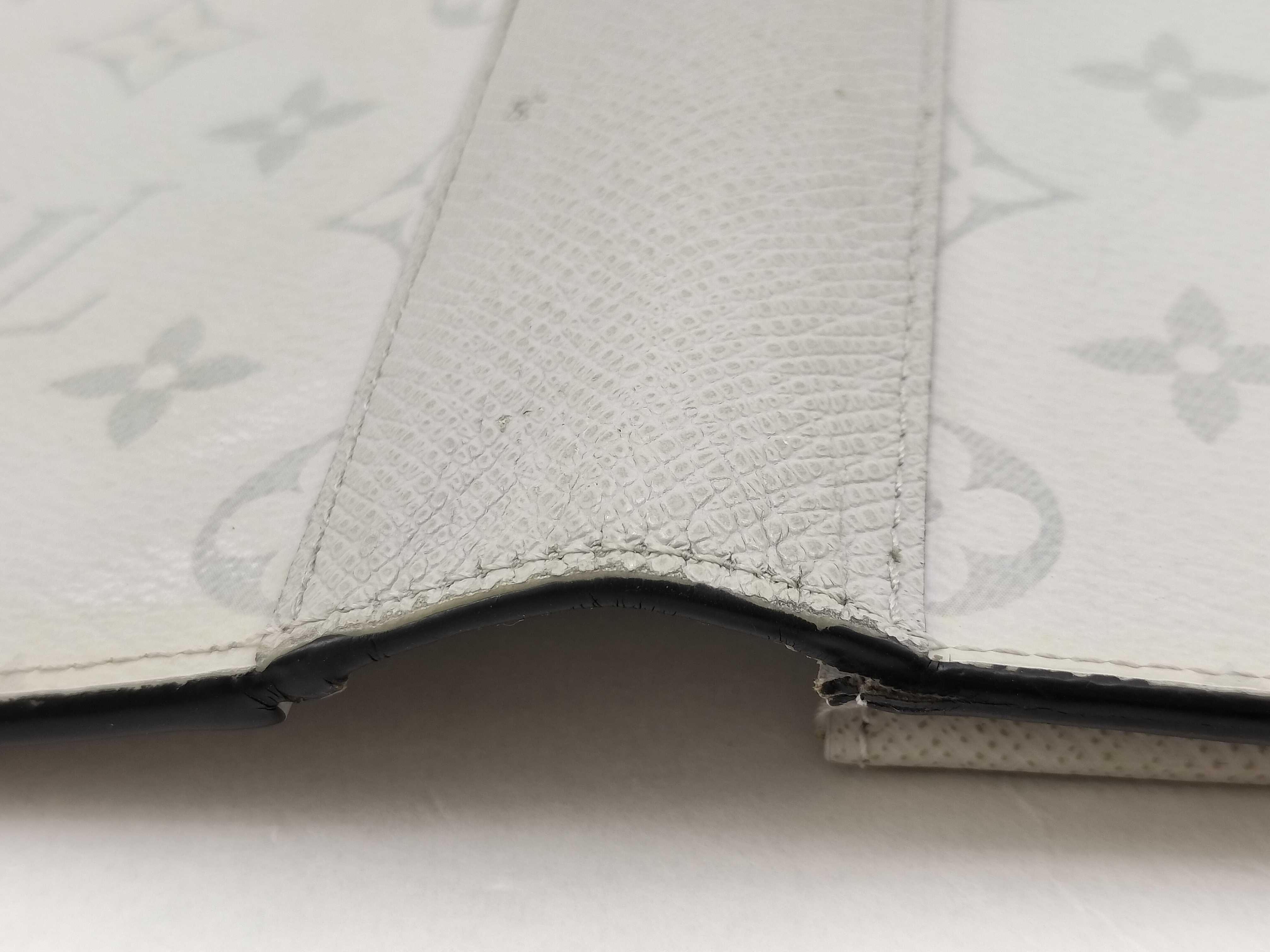 Portefeuille Brazza Long Wallet Taigarama White M30889 Wallet — view 14