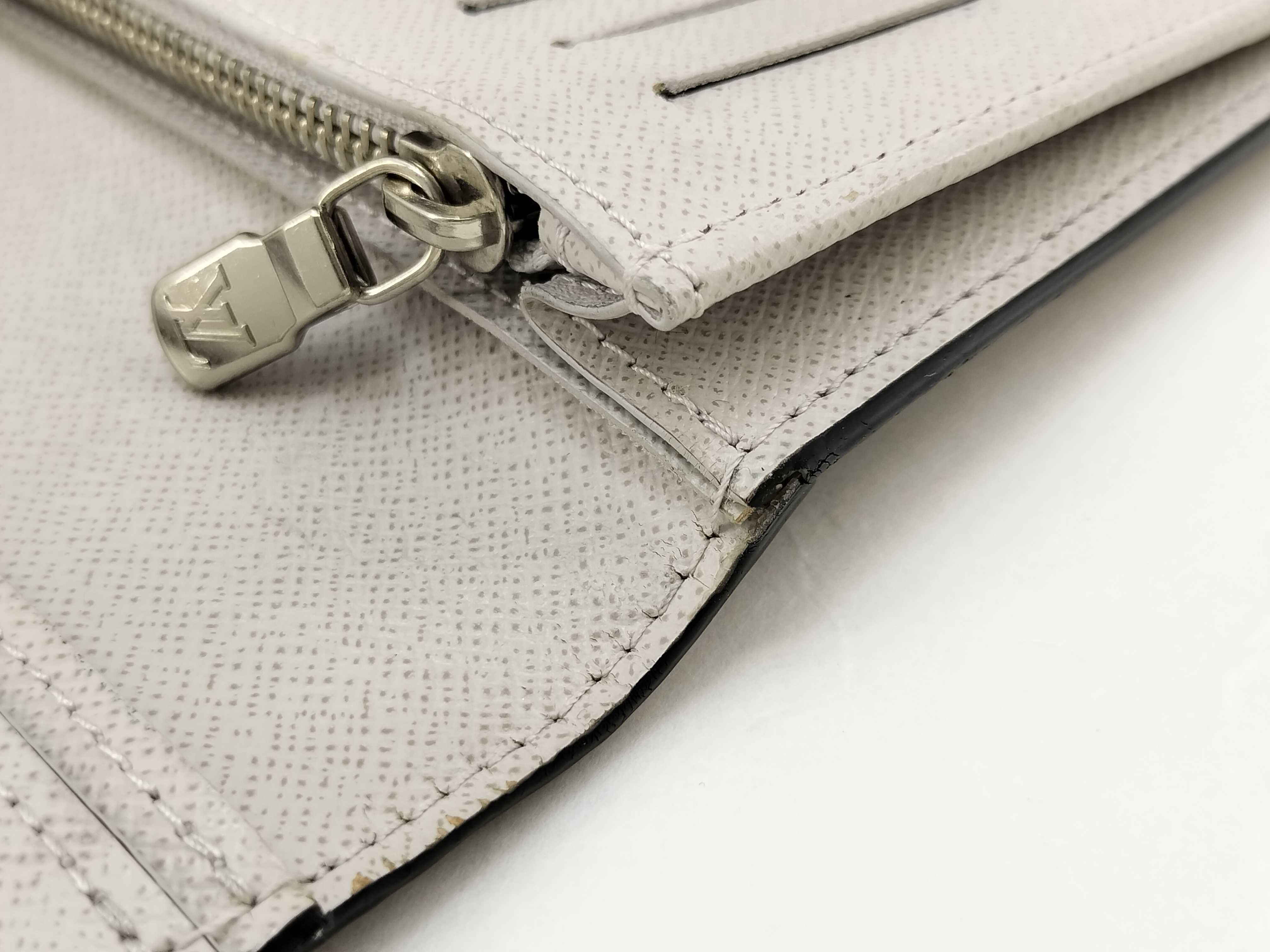 Portefeuille Brazza Long Wallet Taigarama White M30889 Wallet — view 15