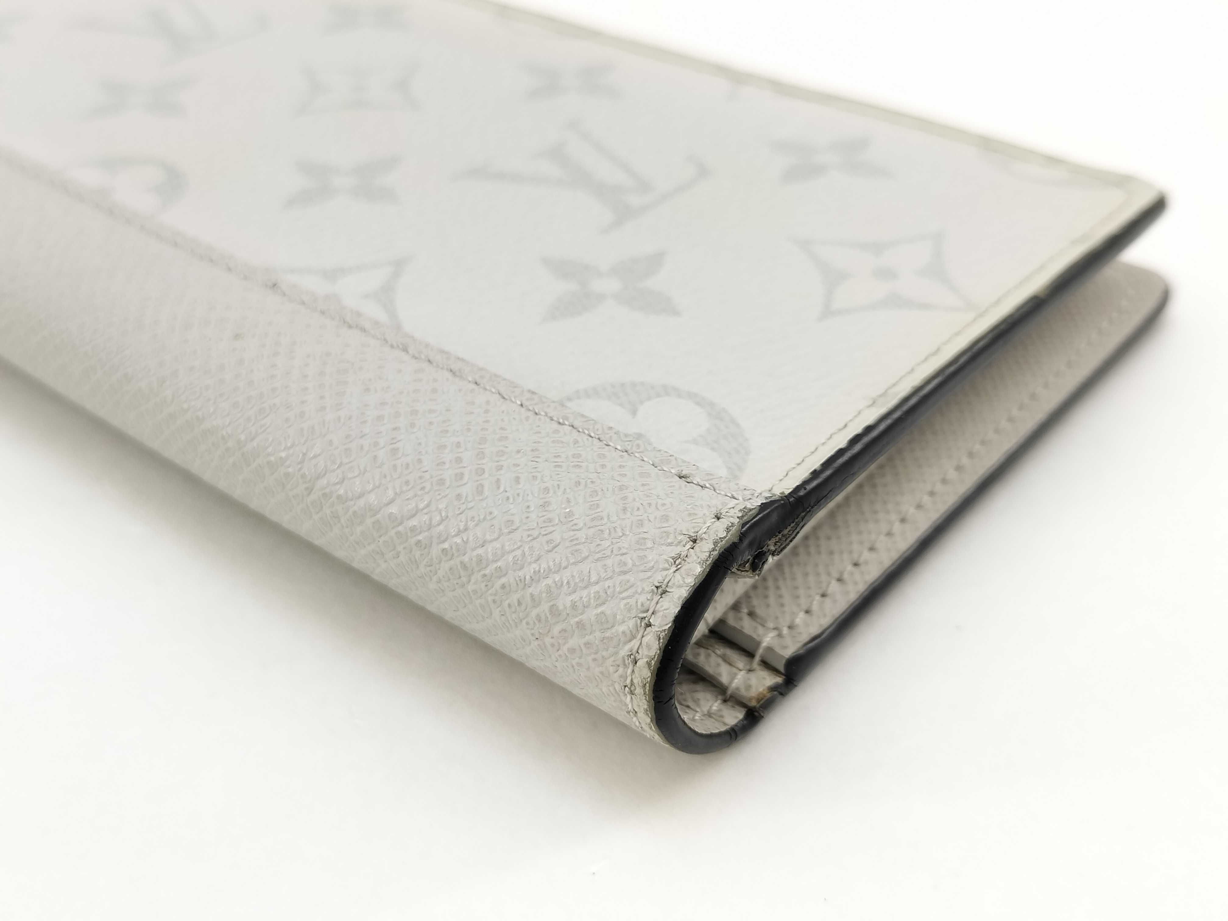 Portefeuille Brazza Long Wallet Taigarama White M30889 Wallet — view 4