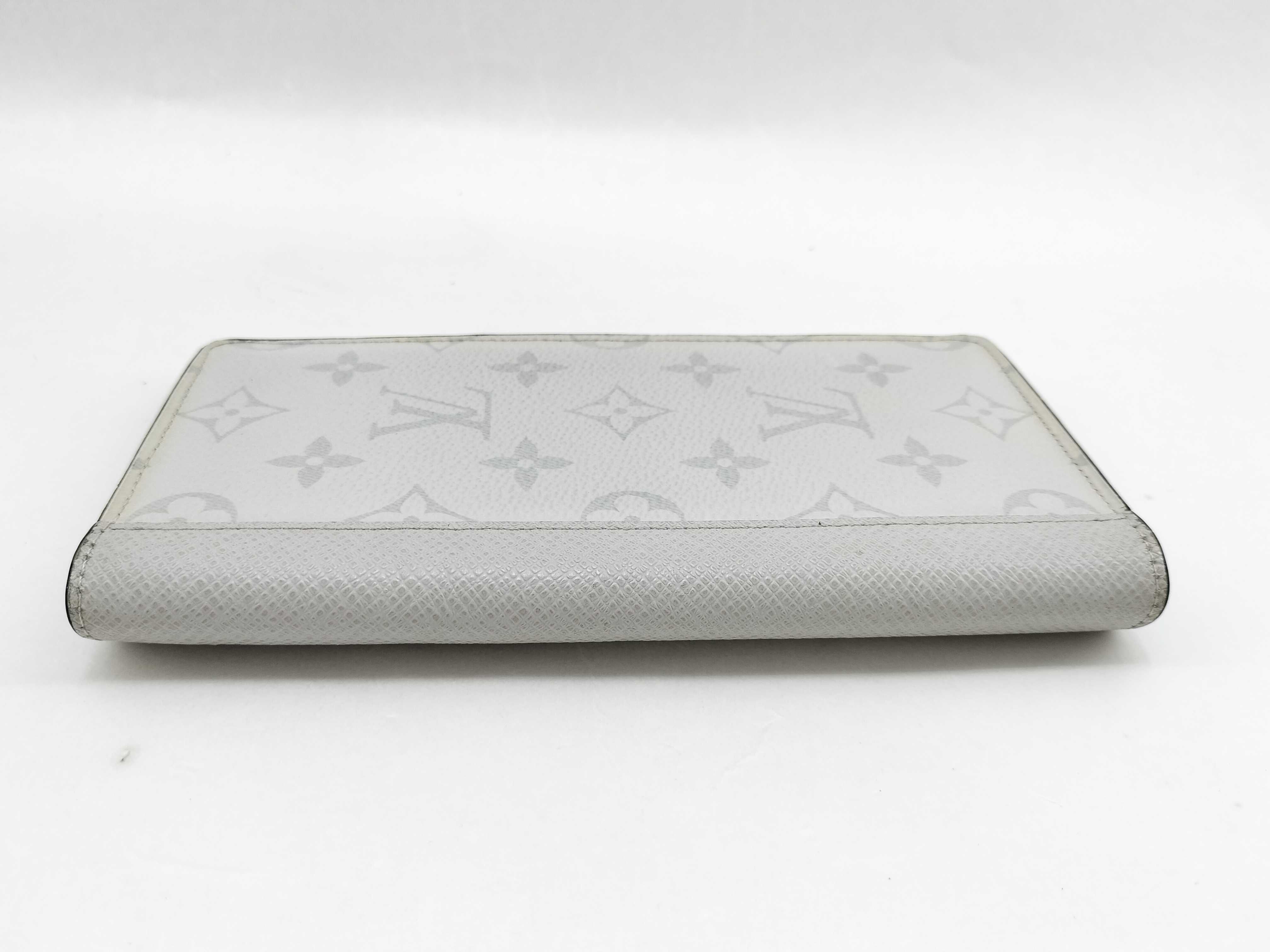 Portefeuille Brazza Long Wallet Taigarama White M30889 Wallet — view 5