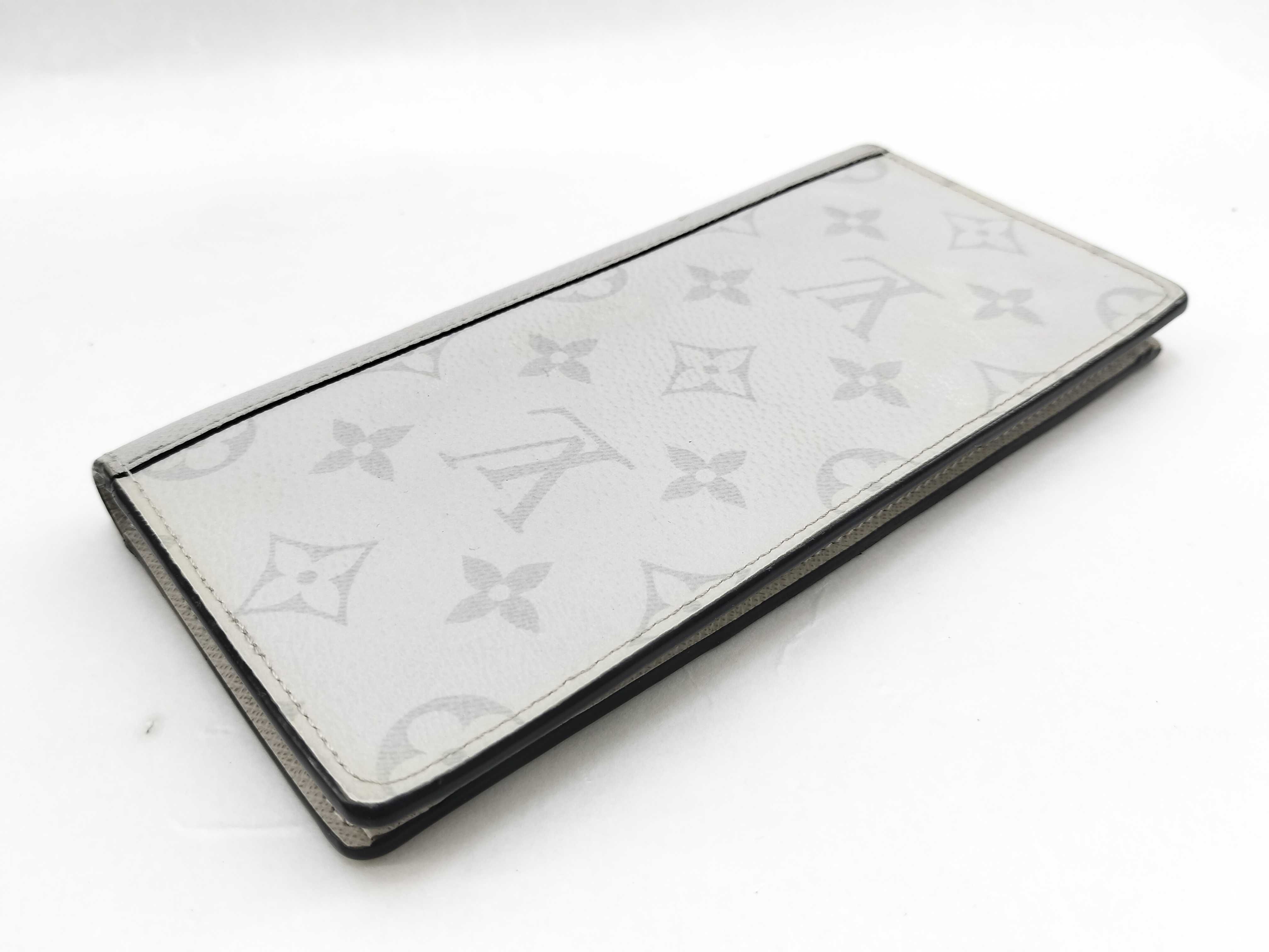 Portefeuille Brazza Long Wallet Taigarama White M30889 Wallet — view 7