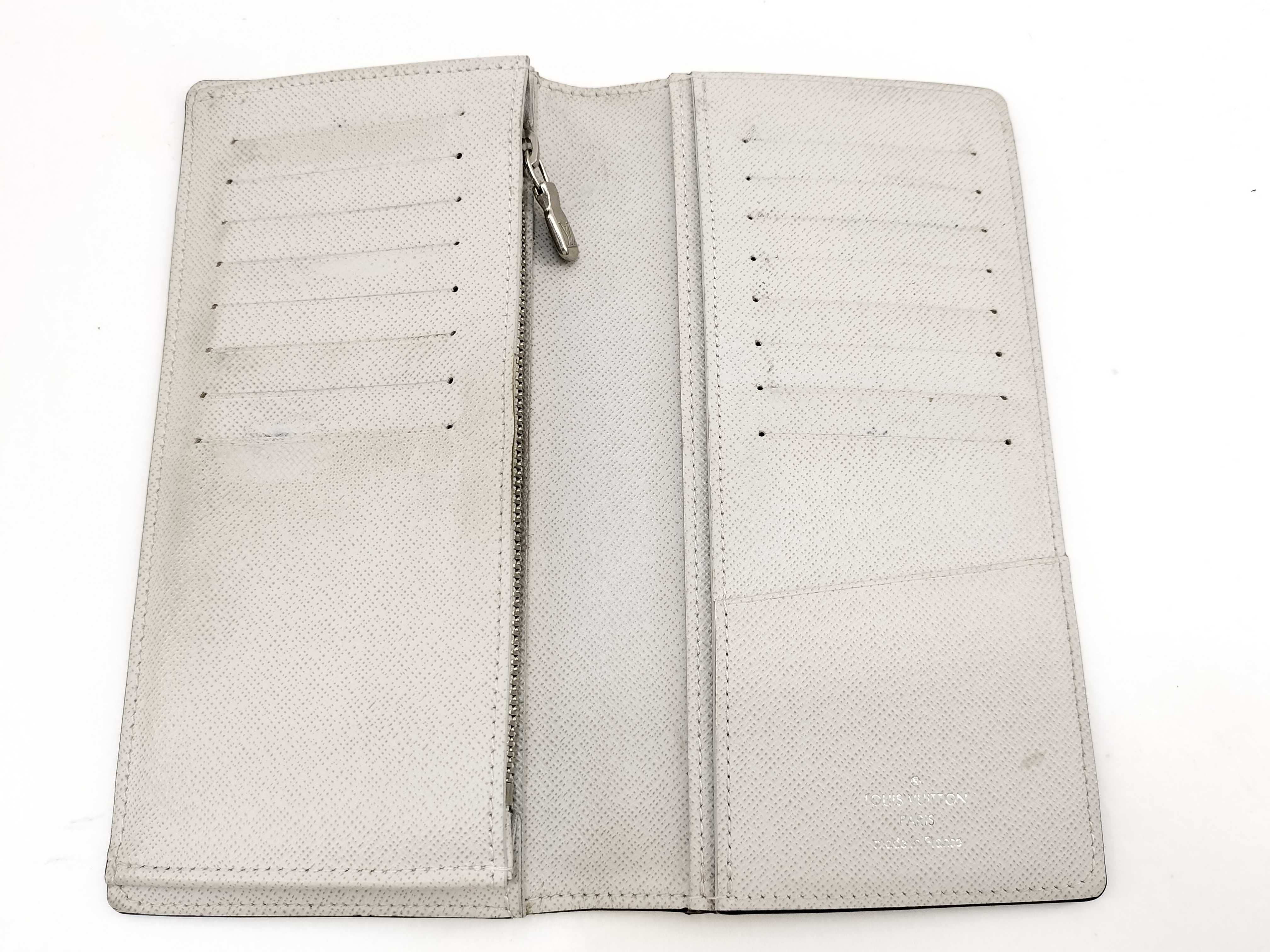 Portefeuille Brazza Long Wallet Taigarama White M30889 Wallet — view 8