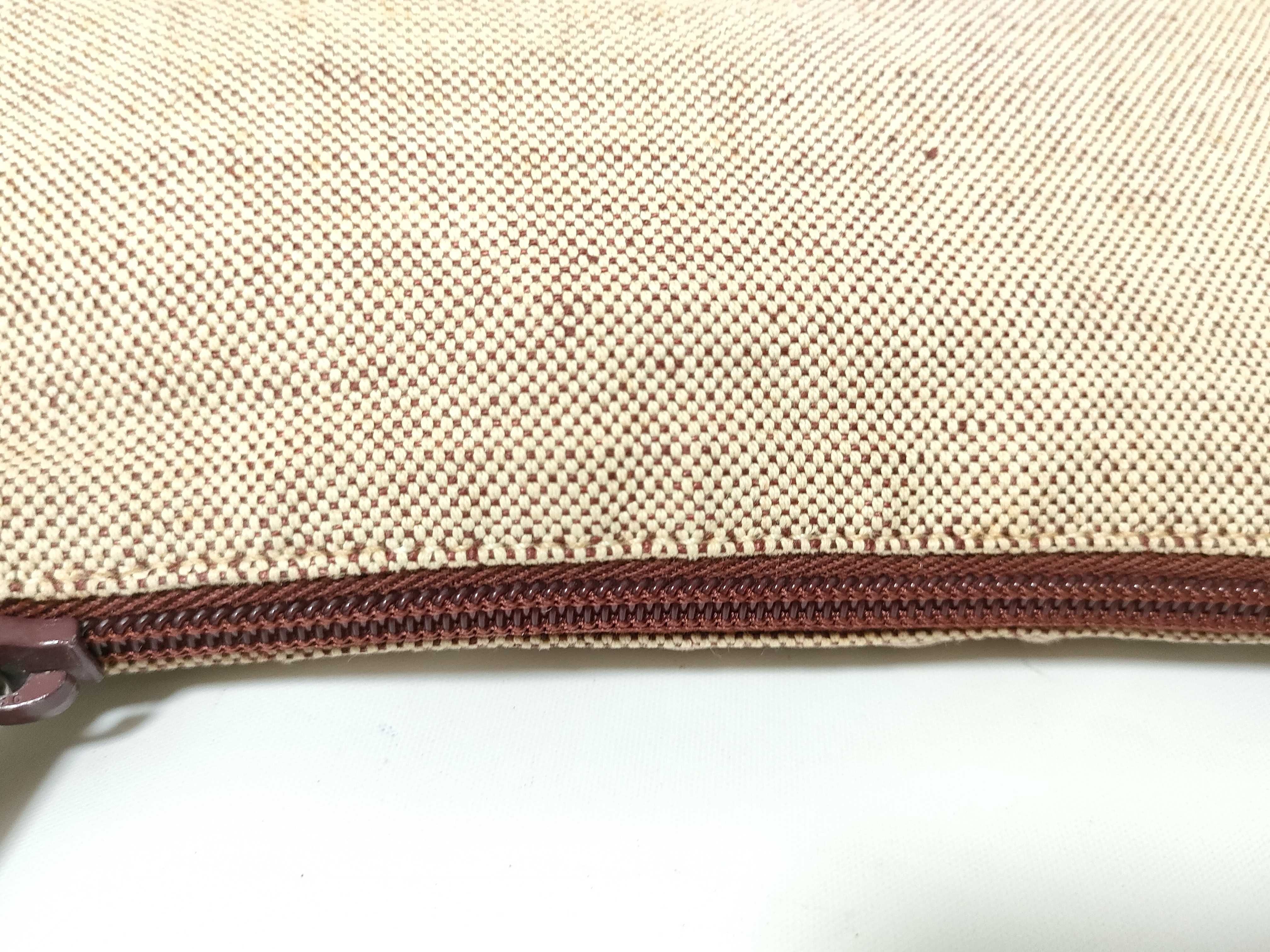 accessory pouch — view 6