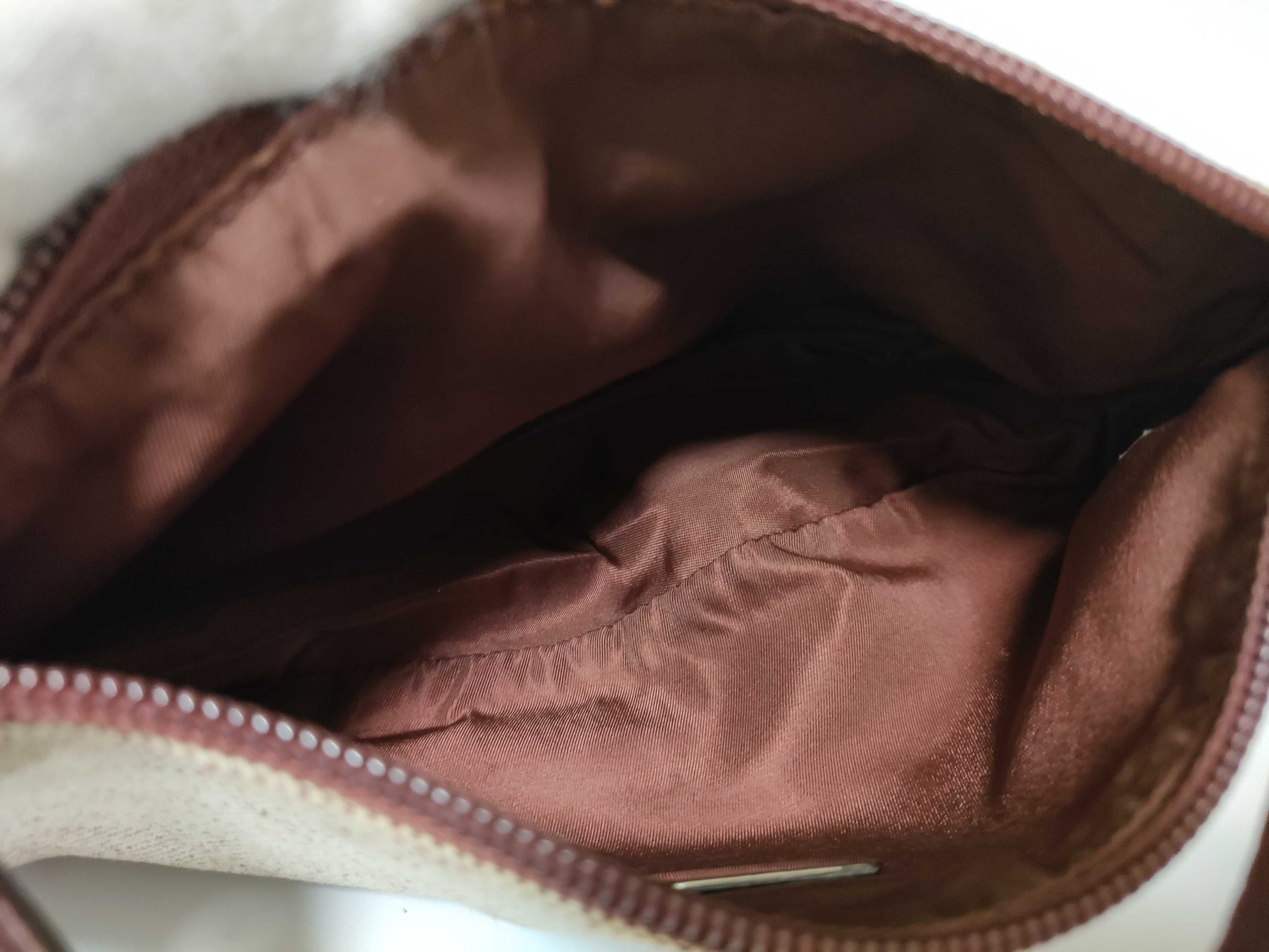 accessory pouch — view 10