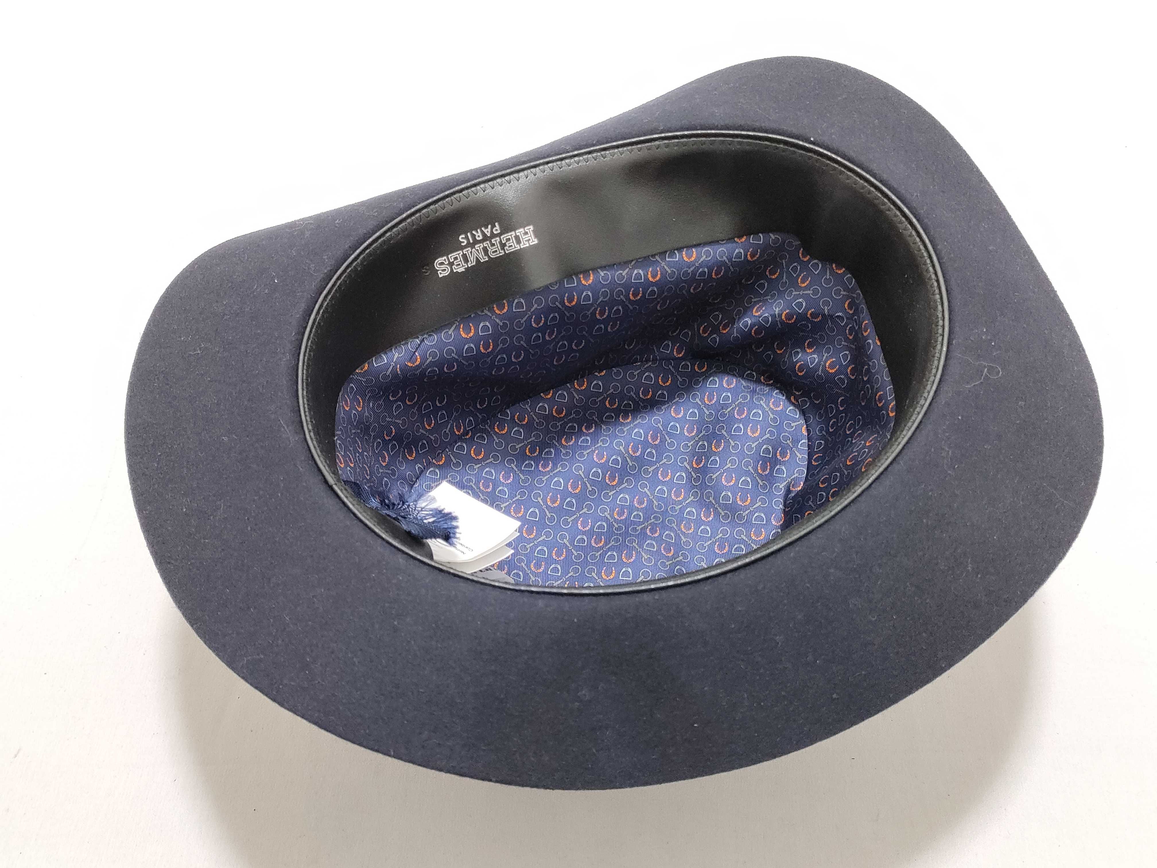 felt hat and other accessories — view 4