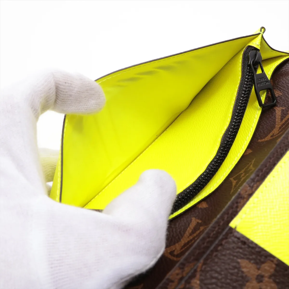 Monogram Macassar Portefeuille Brazza M80790 Brown x Yellow Long Wallet (RFID detected) — view 8