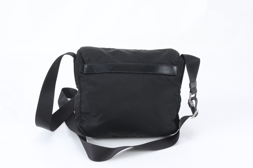 Tesuto Nylon Triangle Logo Leather — view 3